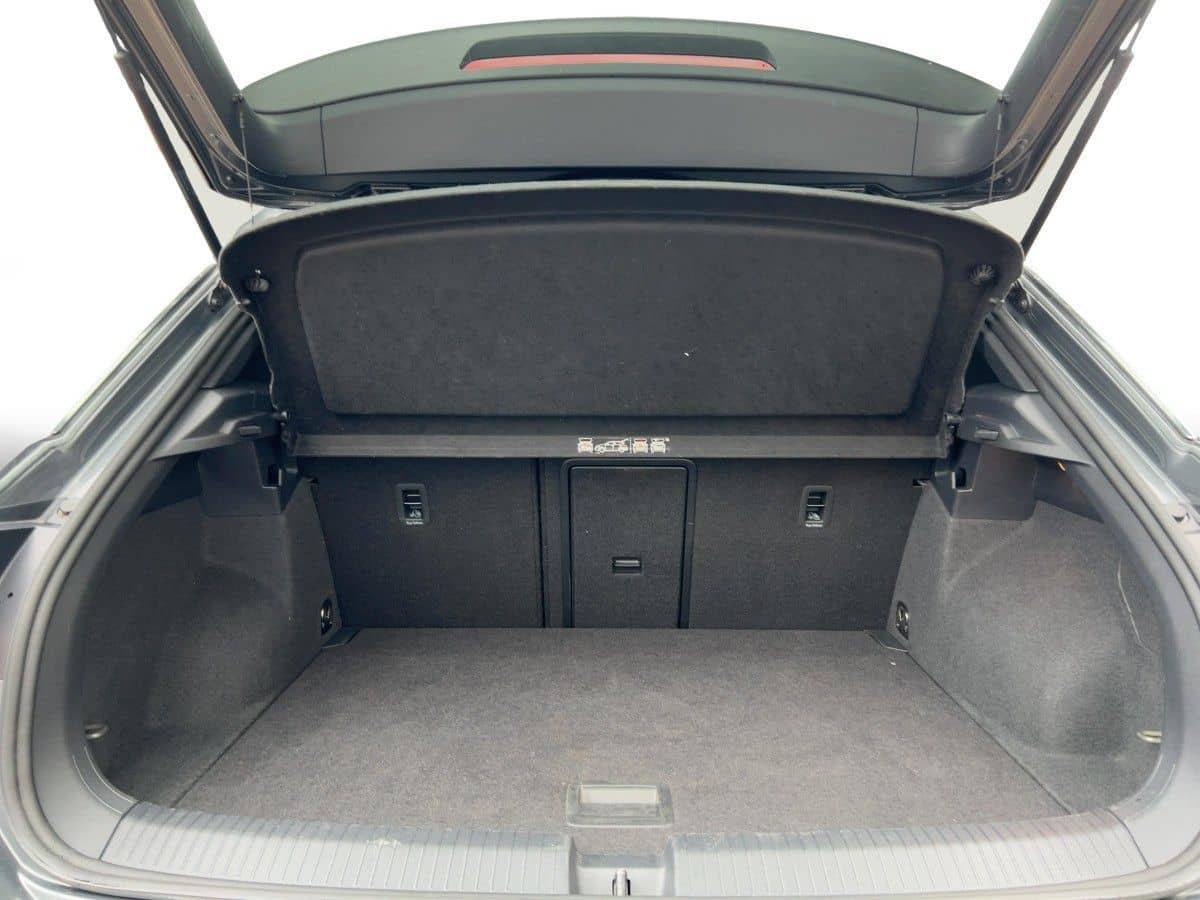 Volkswagen T-Roc 1.5 TSI DSG Sport Navi LED SHZ ACC foto 8