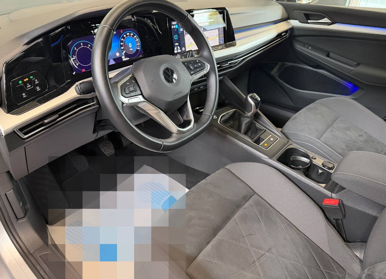 Volkswagen Golf 2.0 TDI Life/KAMERA/PDC/LED/ACC/NAVI/1.Hand foto 12