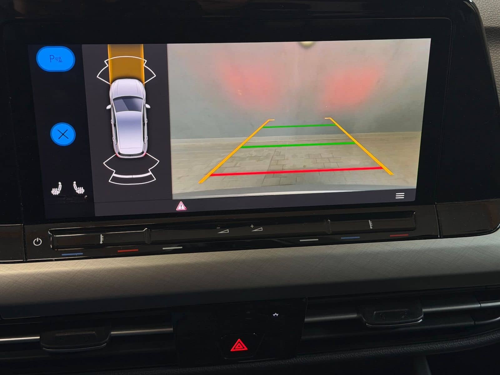 Volkswagen Golf 2.0 TDI Life/KAMERA/PDC/LED/ACC/NAVI/1.Hand foto 22