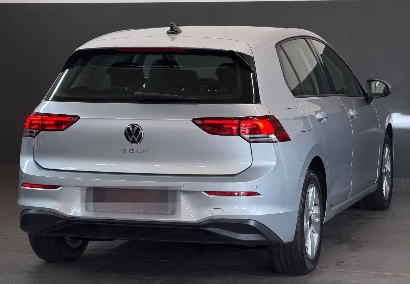 Volkswagen Golf 2.0 TDI Life/KAMERA/PDC/LED/ACC/NAVI/1.Hand foto 6