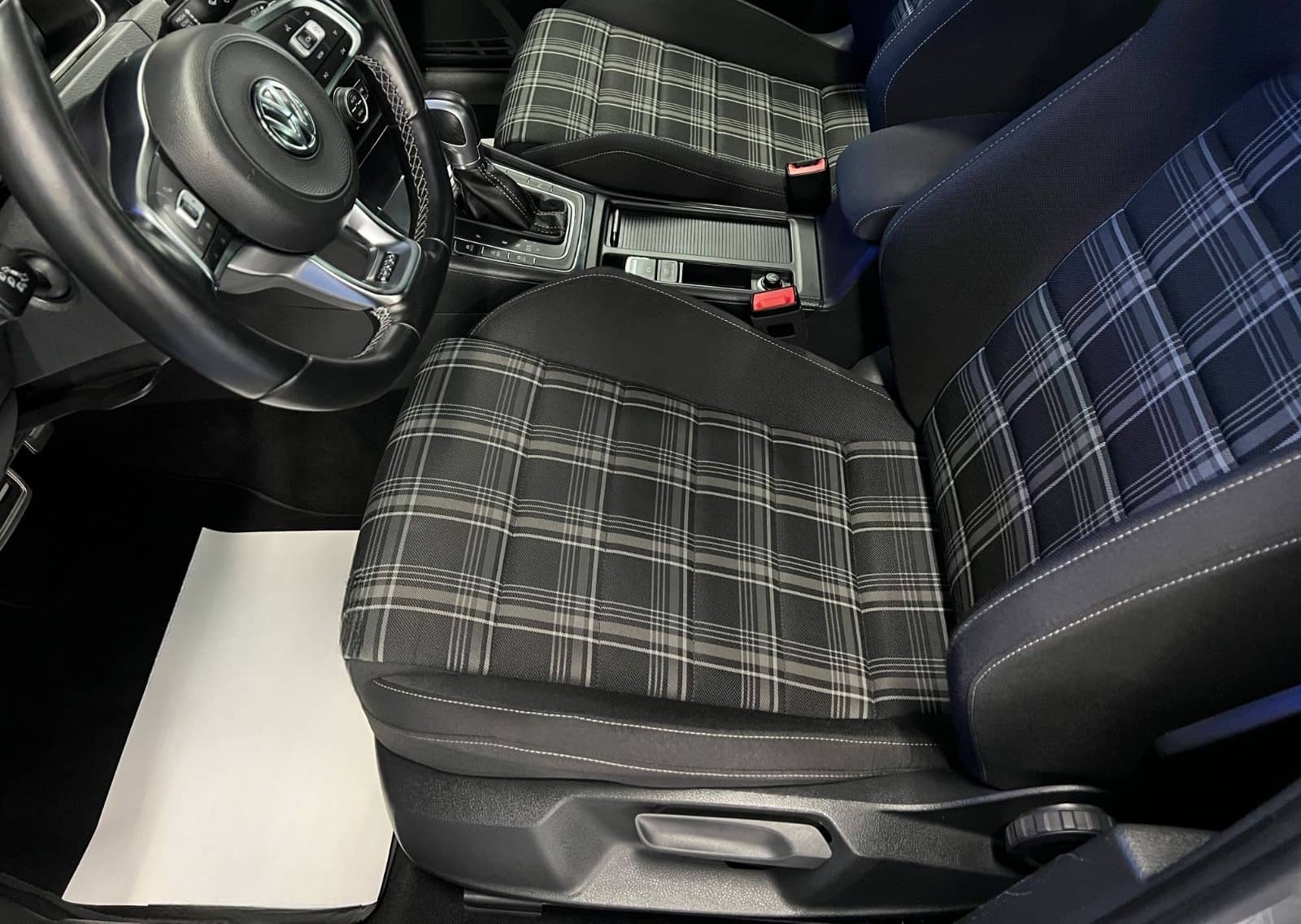 Volkswagen Golf VII Variant 2.0 GTD BMT/Start-Stopp (AMAN®) foto 13