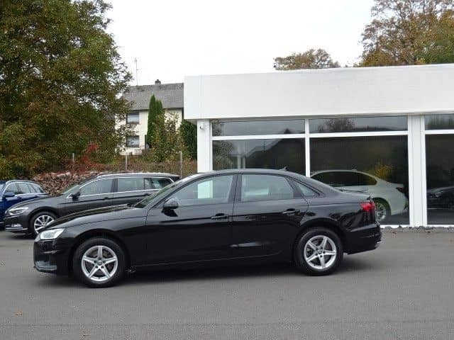 Audi A4 Limousine 2.0TDI,LEDER,NAV,LED,AUTOM,ACC,1HAN foto 1