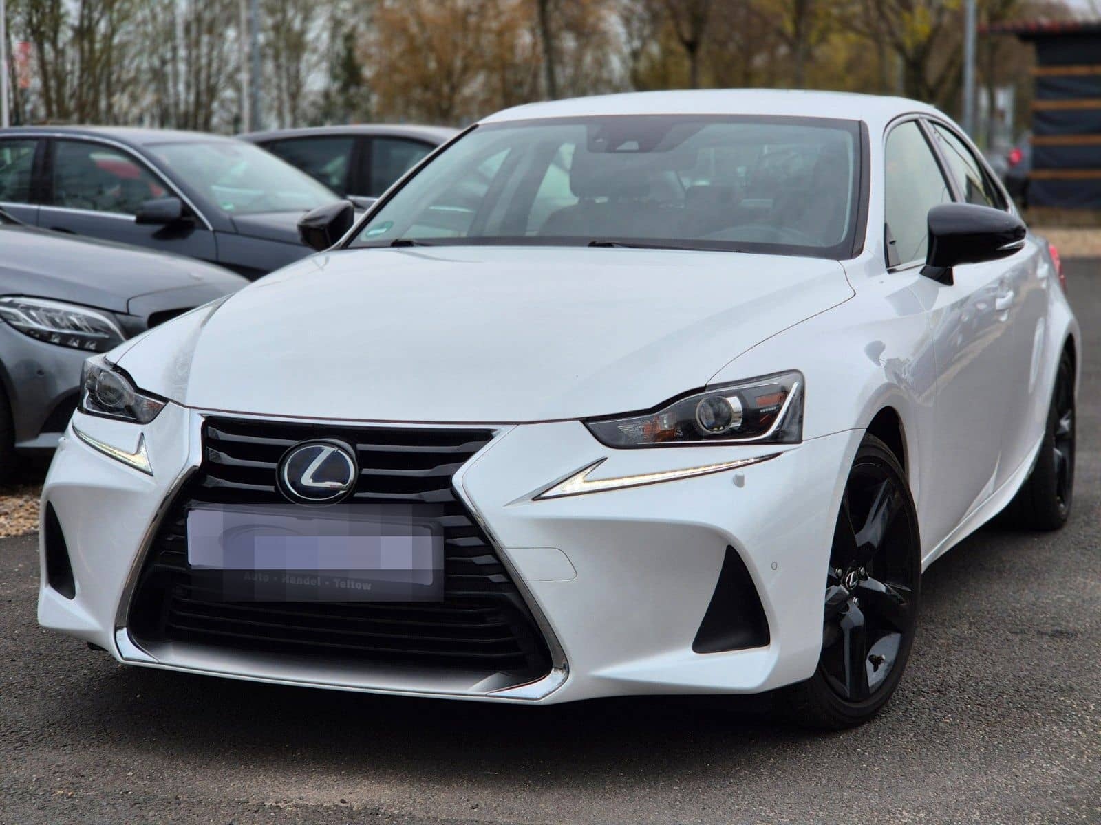 Lexus IS 300 Premium *LED *Navi *Kamera *Keyless *PDC foto 1