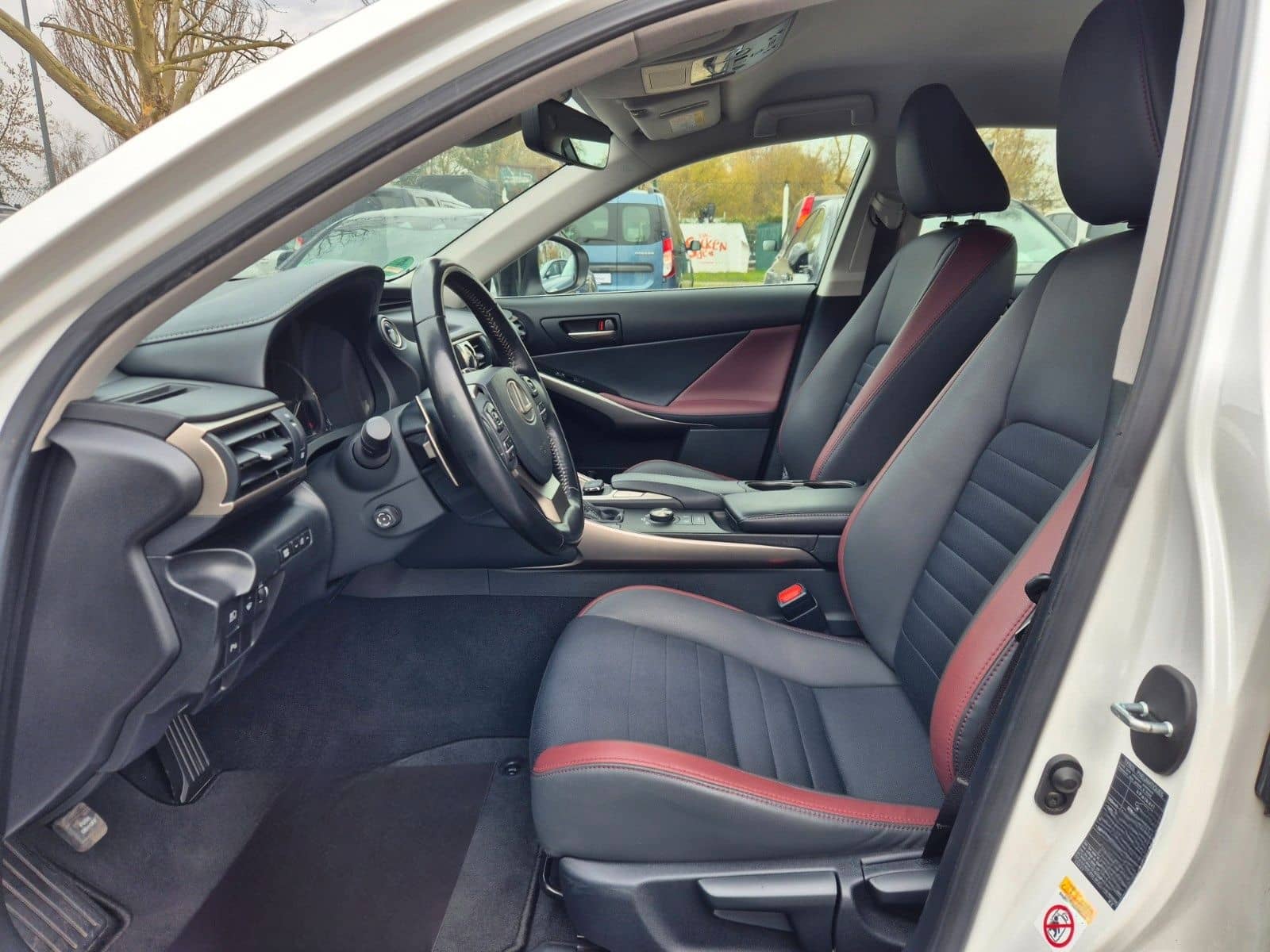 Lexus IS 300 Premium *LED *Navi *Kamera *Keyless *PDC foto 9