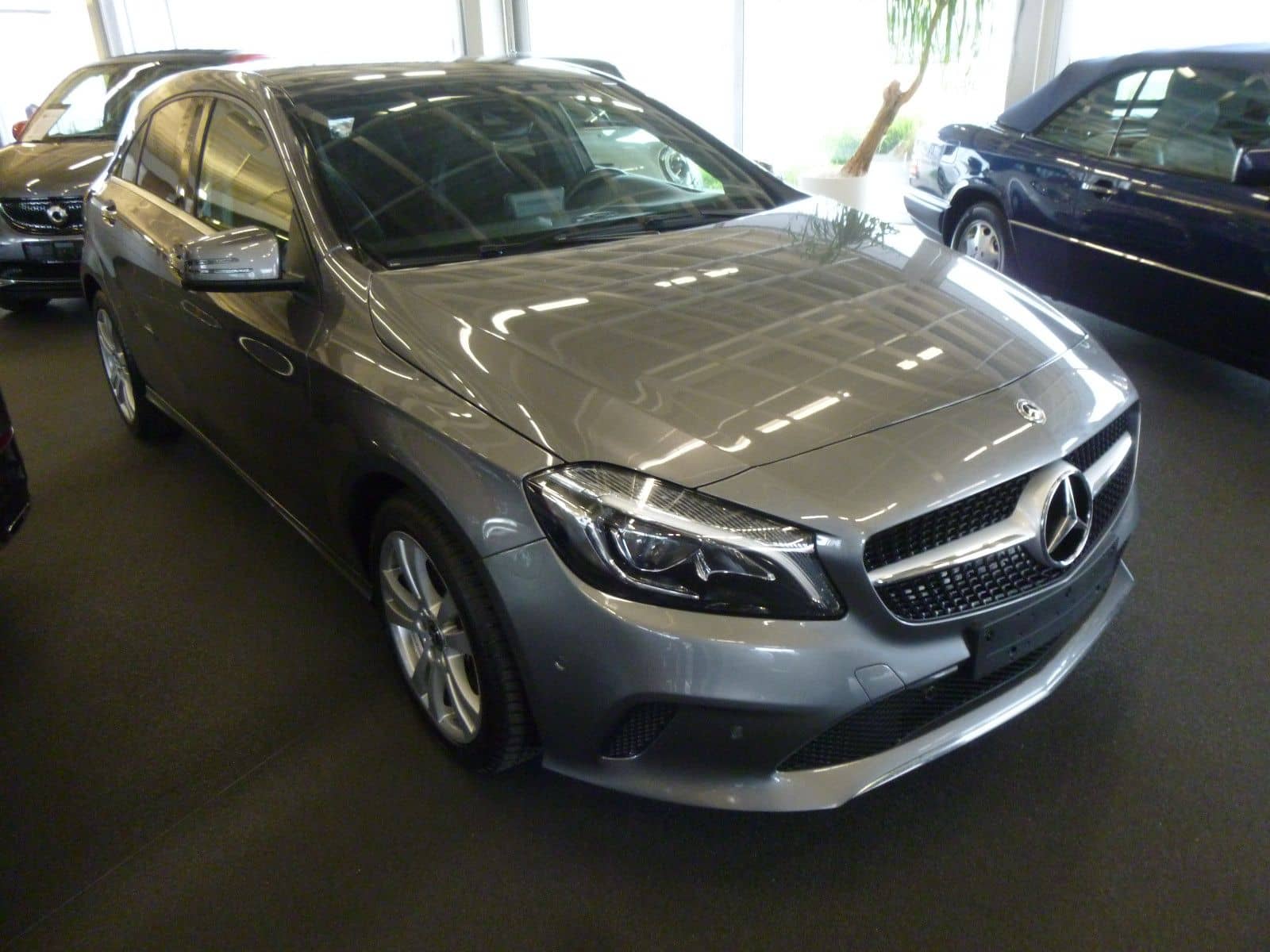 Mercedes-Benz A 220CDI,Kamera,Panodach,Totw.LED,Navigation foto 1