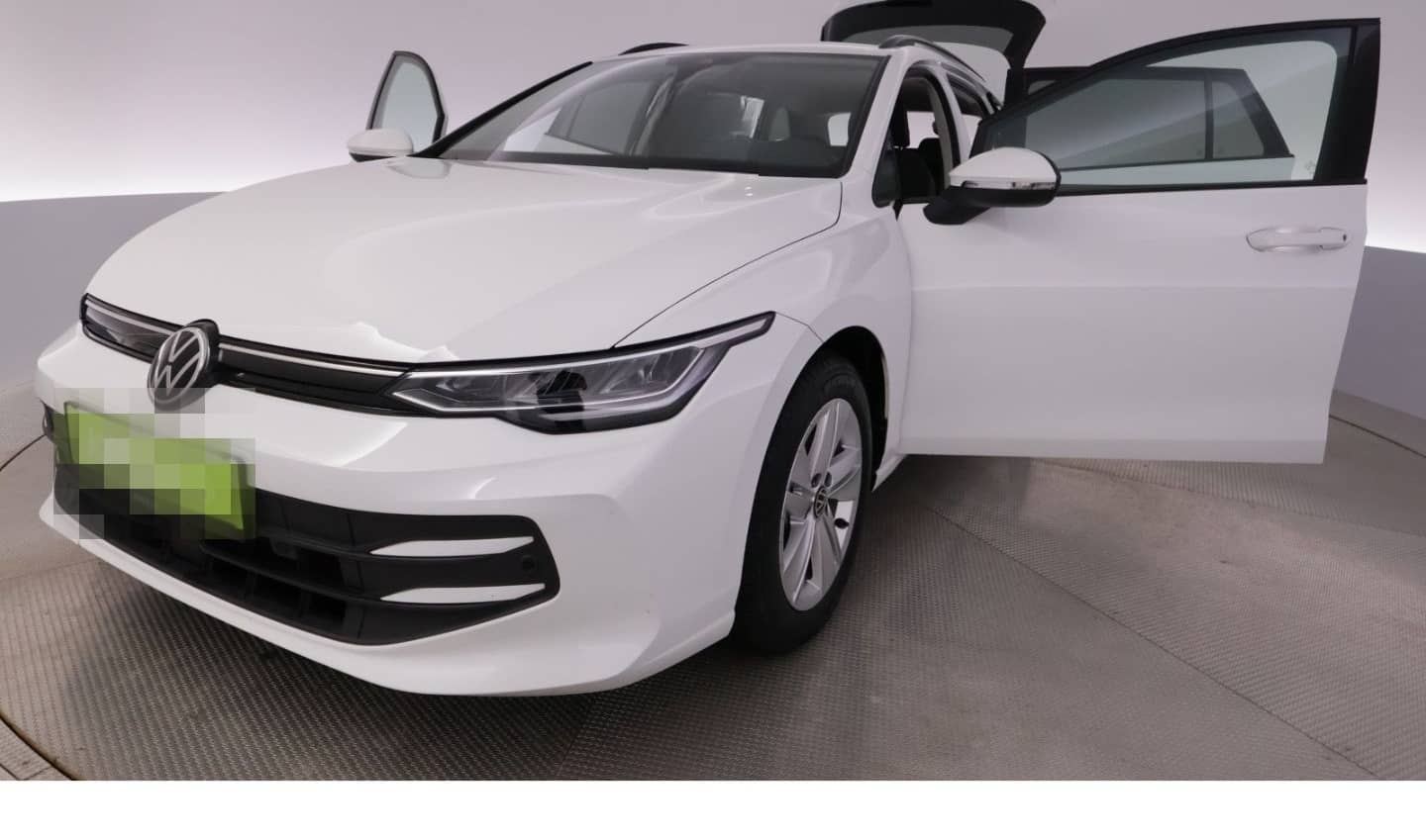 Volkswagen Golf Variant VIII 1.5TSI Life+LED+VIRTUAL+TEMPO foto 21