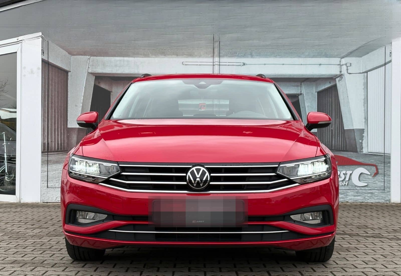 Volkswagen Passat Variant 2.0 TDI Business LED ACC NAVI foto 2