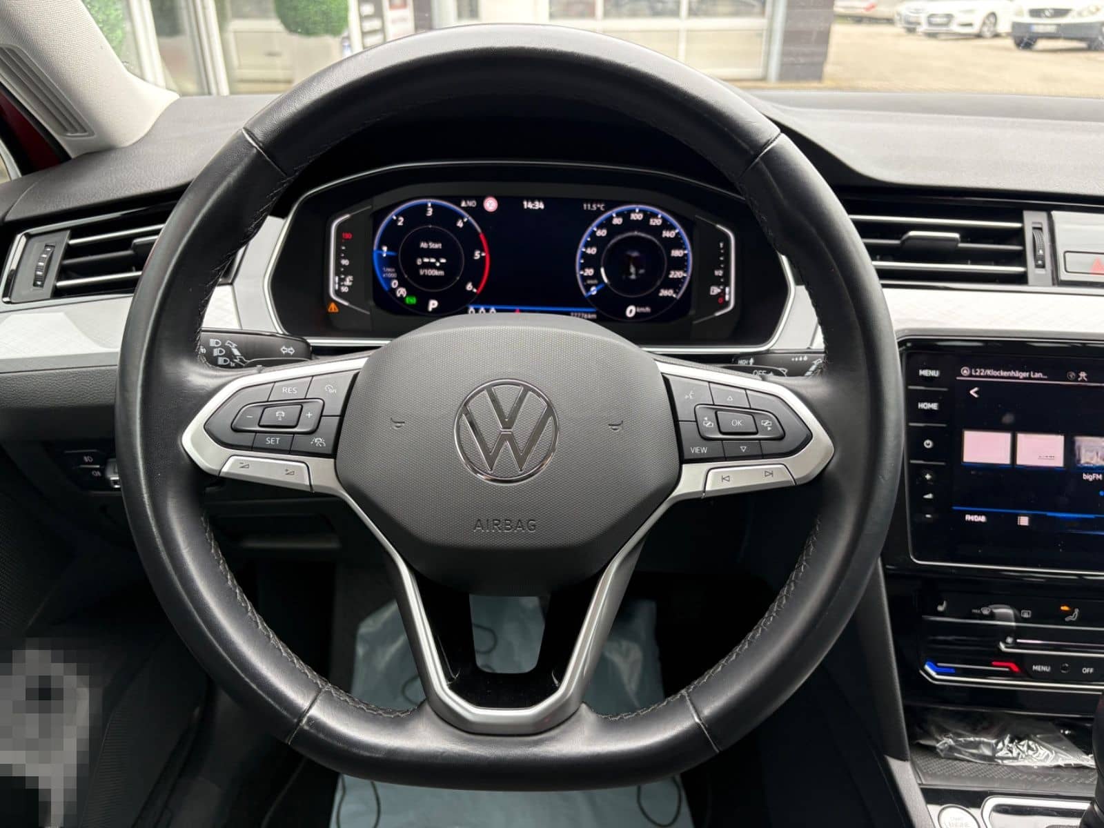 Volkswagen Passat Variant 2.0 TDI Business LED ACC NAVI foto 16