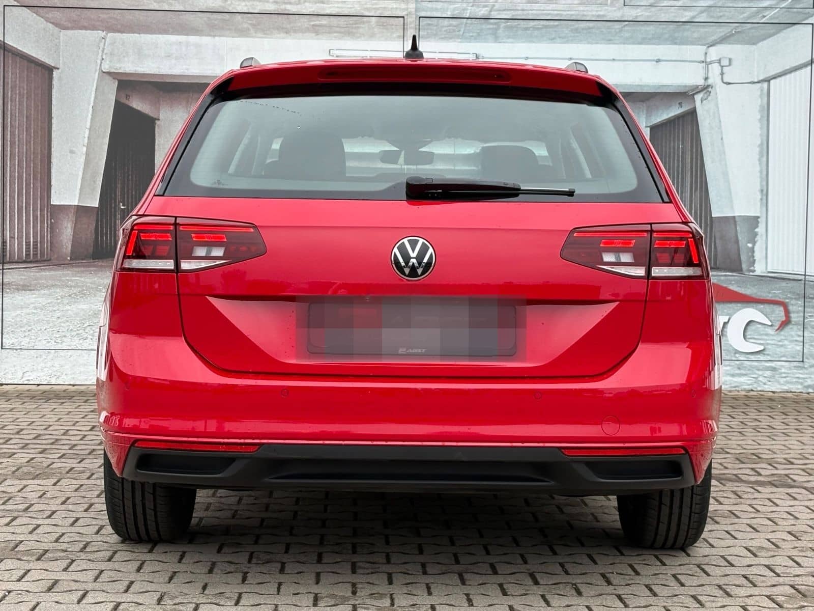 Volkswagen Passat Variant 2.0 TDI Business LED ACC NAVI foto 6