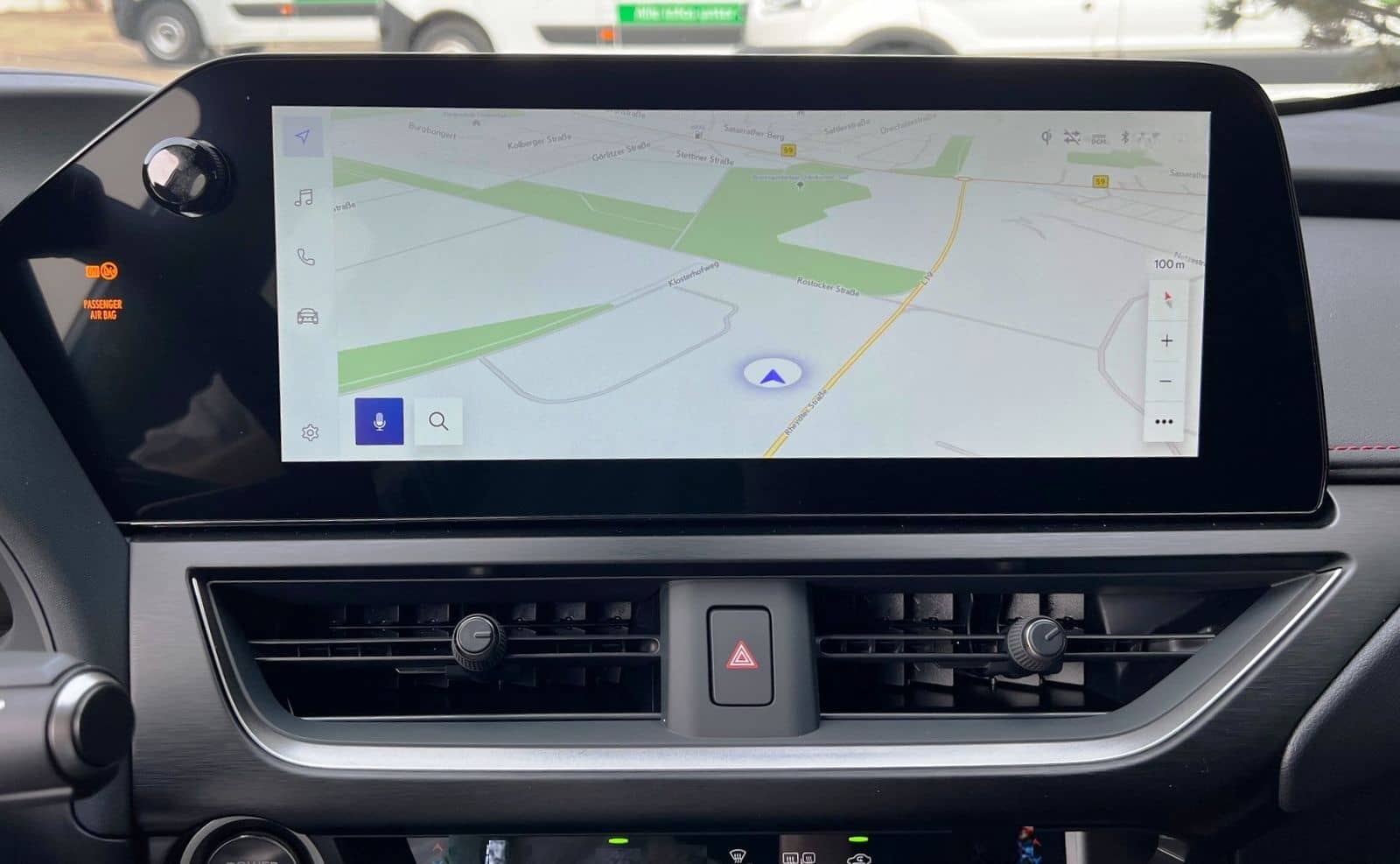 Lexus UX 250H F Sport Leder Kamera SHZ foto 9