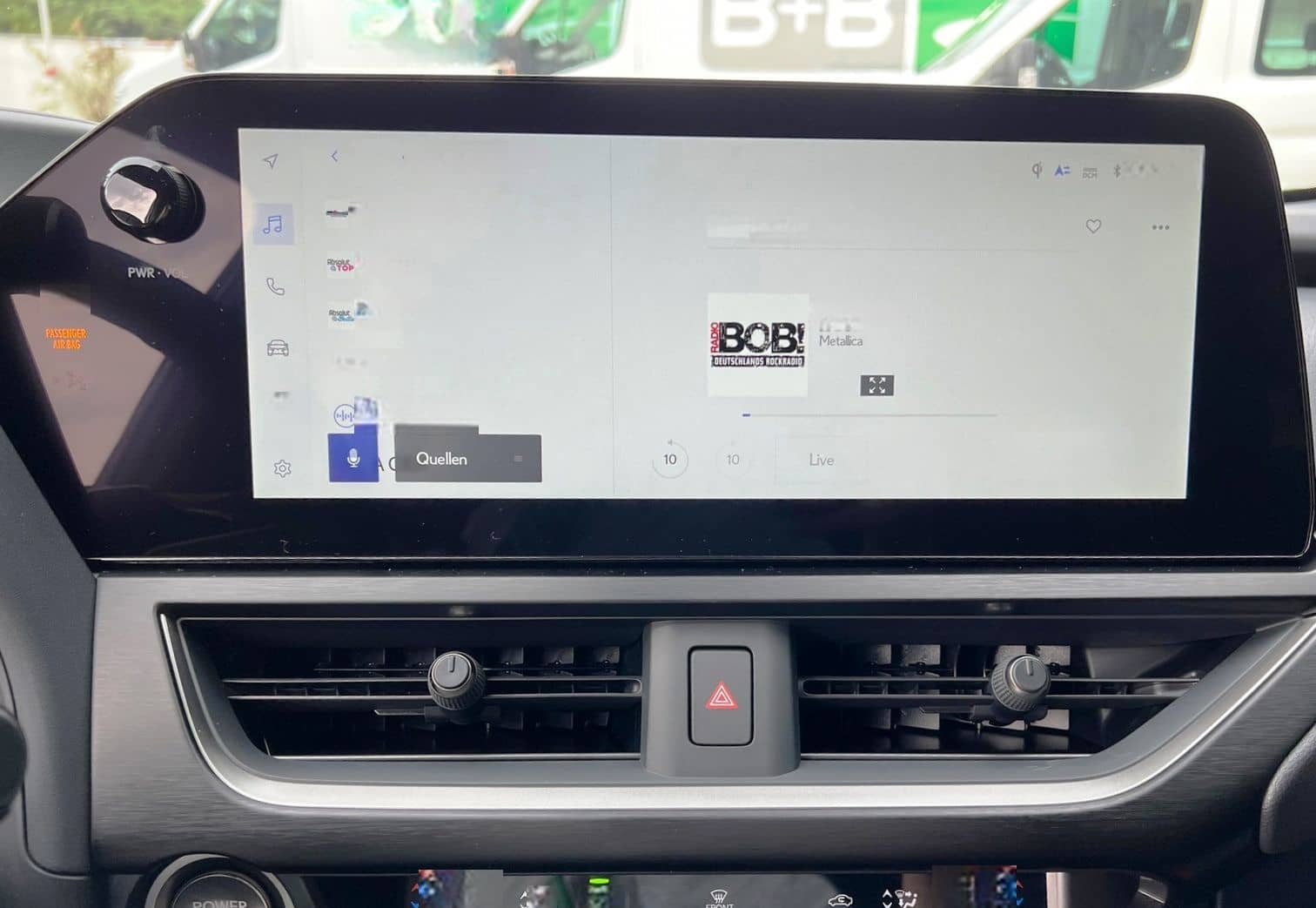 Lexus UX 250H F Sport Leder Kamera SHZ foto 11