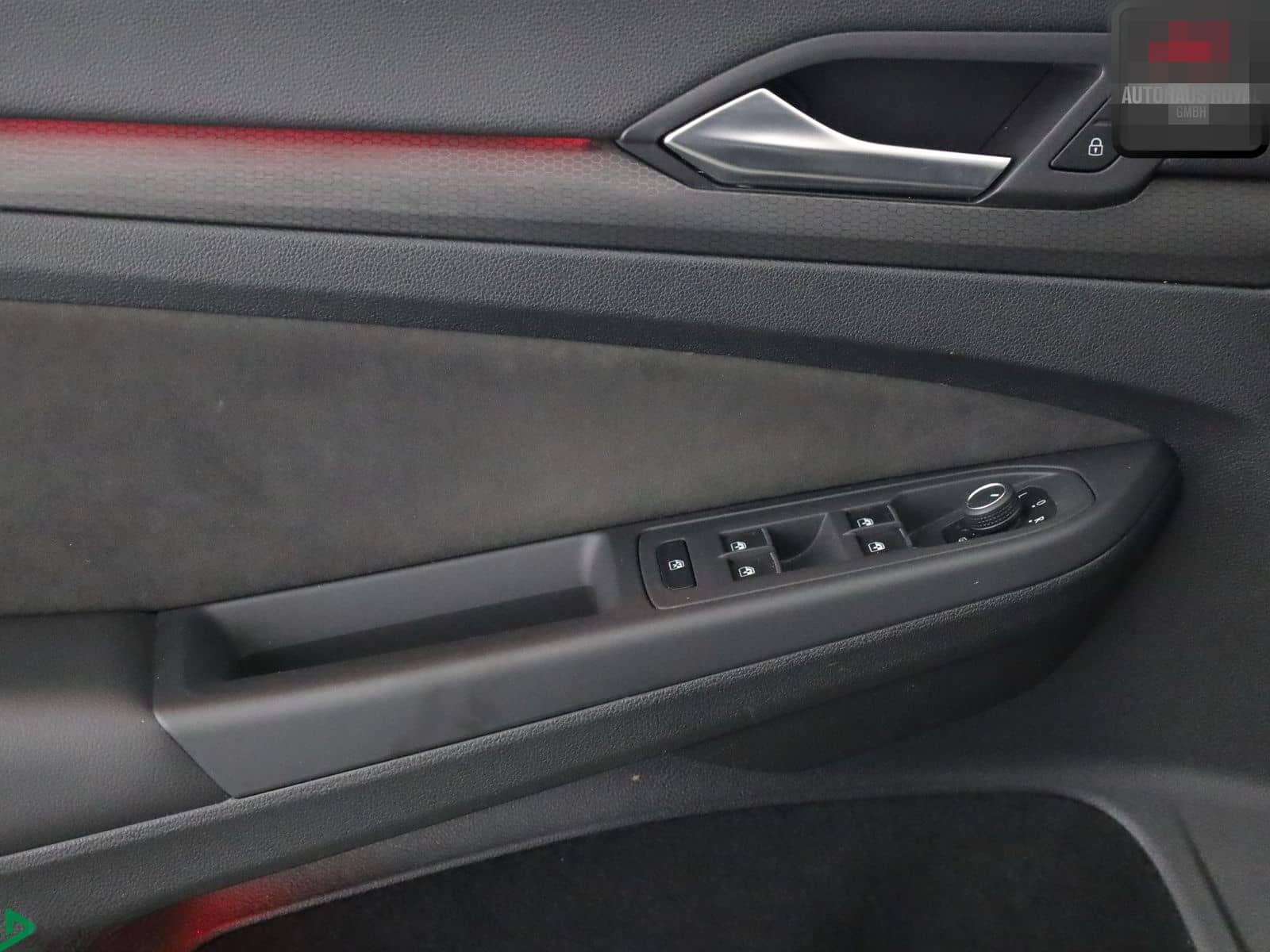 Volkswagen Golf VIII GTI CLUBSPORT MATRIX,HARMAN/K,KEYLESS foto 14