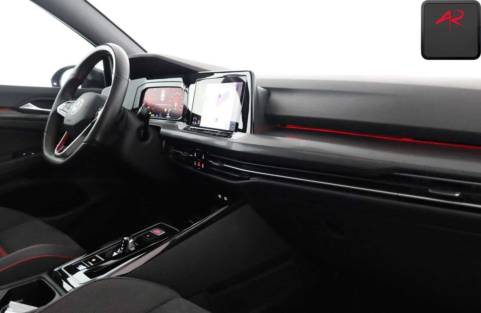 Volkswagen Golf VIII GTI CLUBSPORT MATRIX,HARMAN/K,KEYLESS foto 10