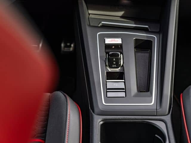 Volkswagen Golf VIII GTI Clubsport 2.0 TSI DSG *MATRIX*NAV* foto 25