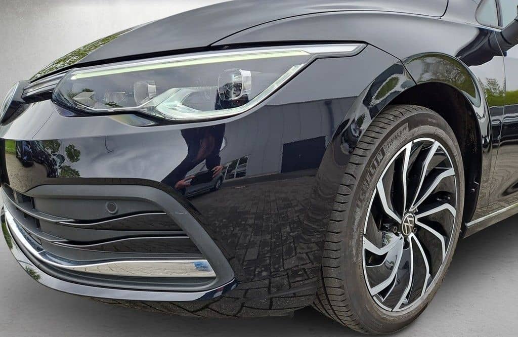 Volkswagen Golf VIII Lim. 1.5 TSI Active *LED*Kamera*ACC* foto 4