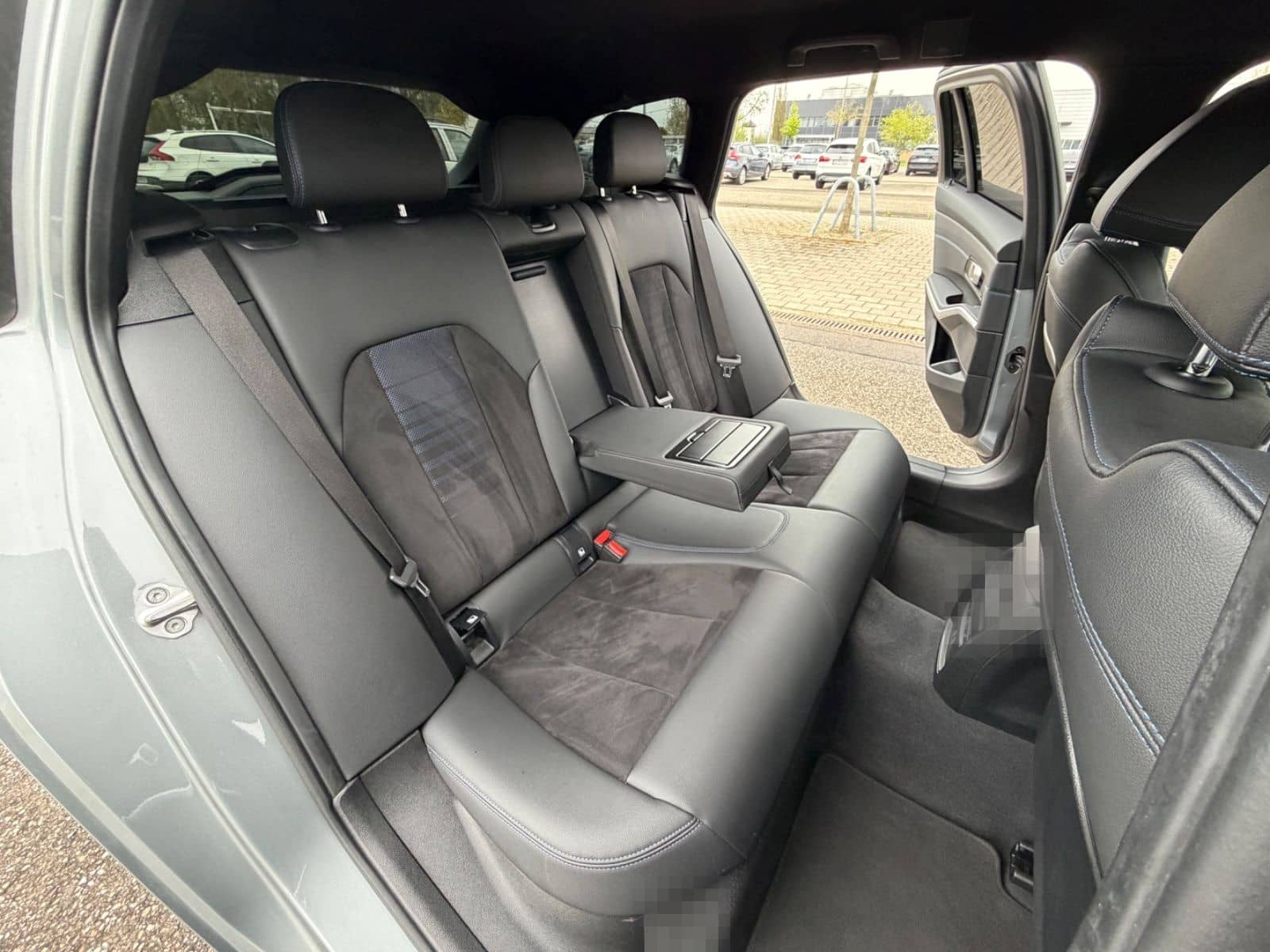 BMW 320 3 Touring 320 d M Sport 1.HD LED 19" foto 14