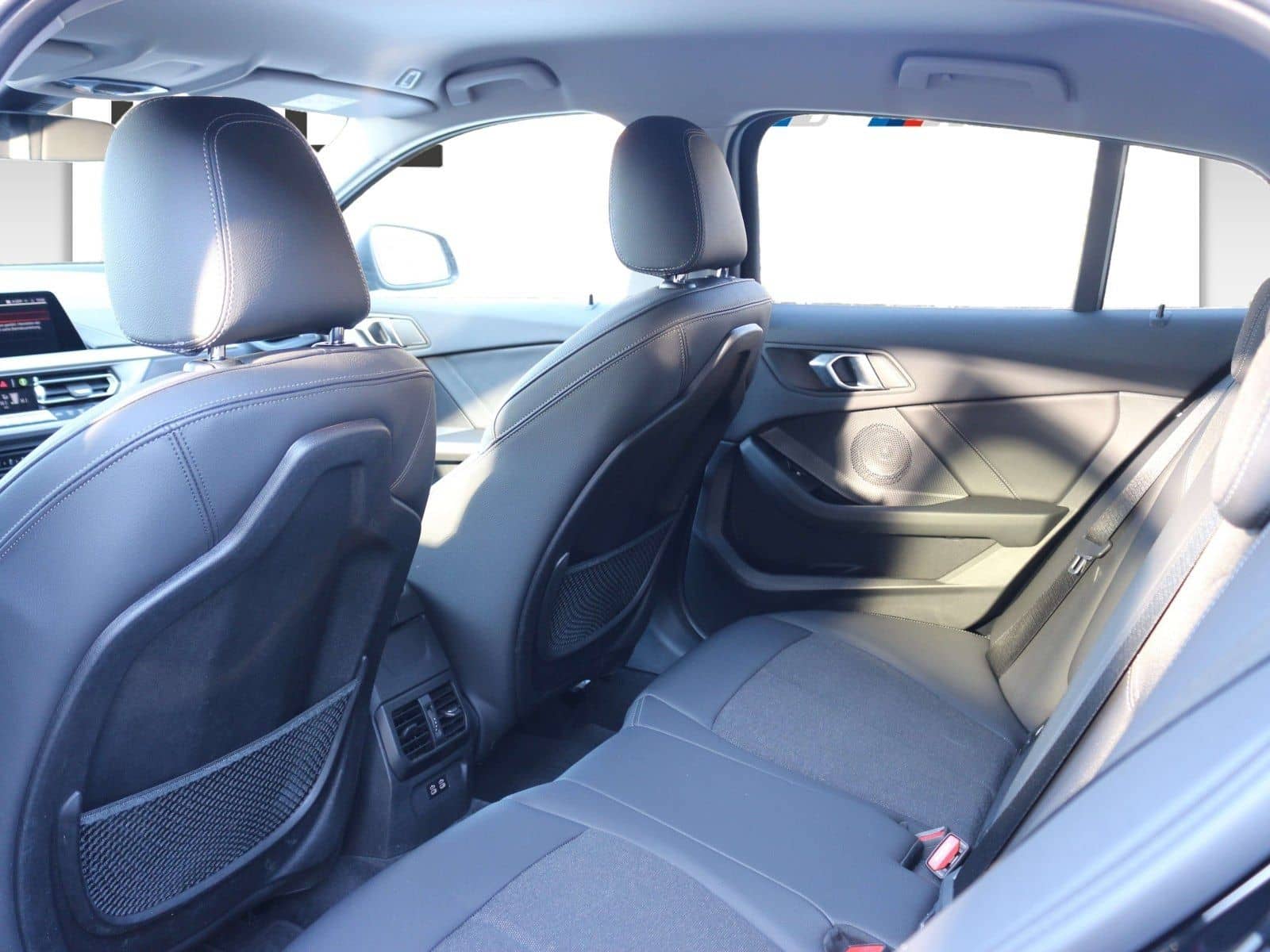 BMW 118i Hatch Advantage DAB LED WLAN Tempomat Shz foto 12