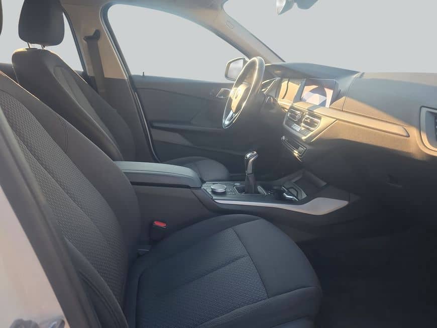 BMW 118i Advantage PDC* SHZ* Klimaautomatik* foto 14