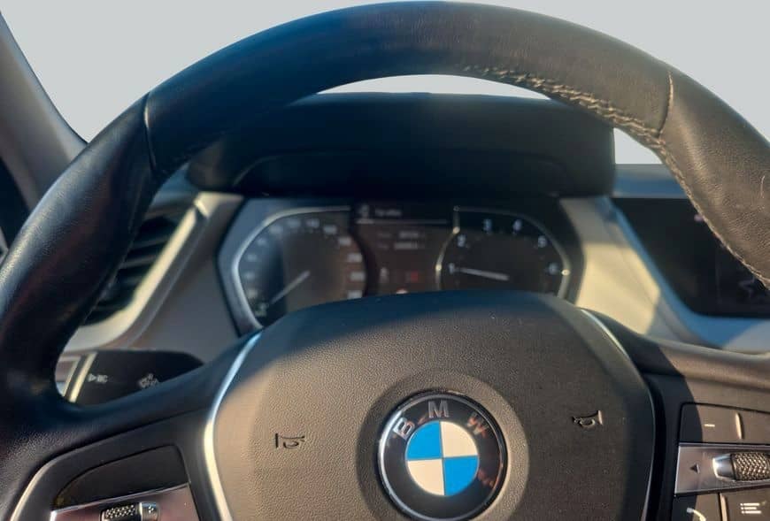 BMW 118i Advantage PDC* SHZ* Klimaautomatik* foto 19