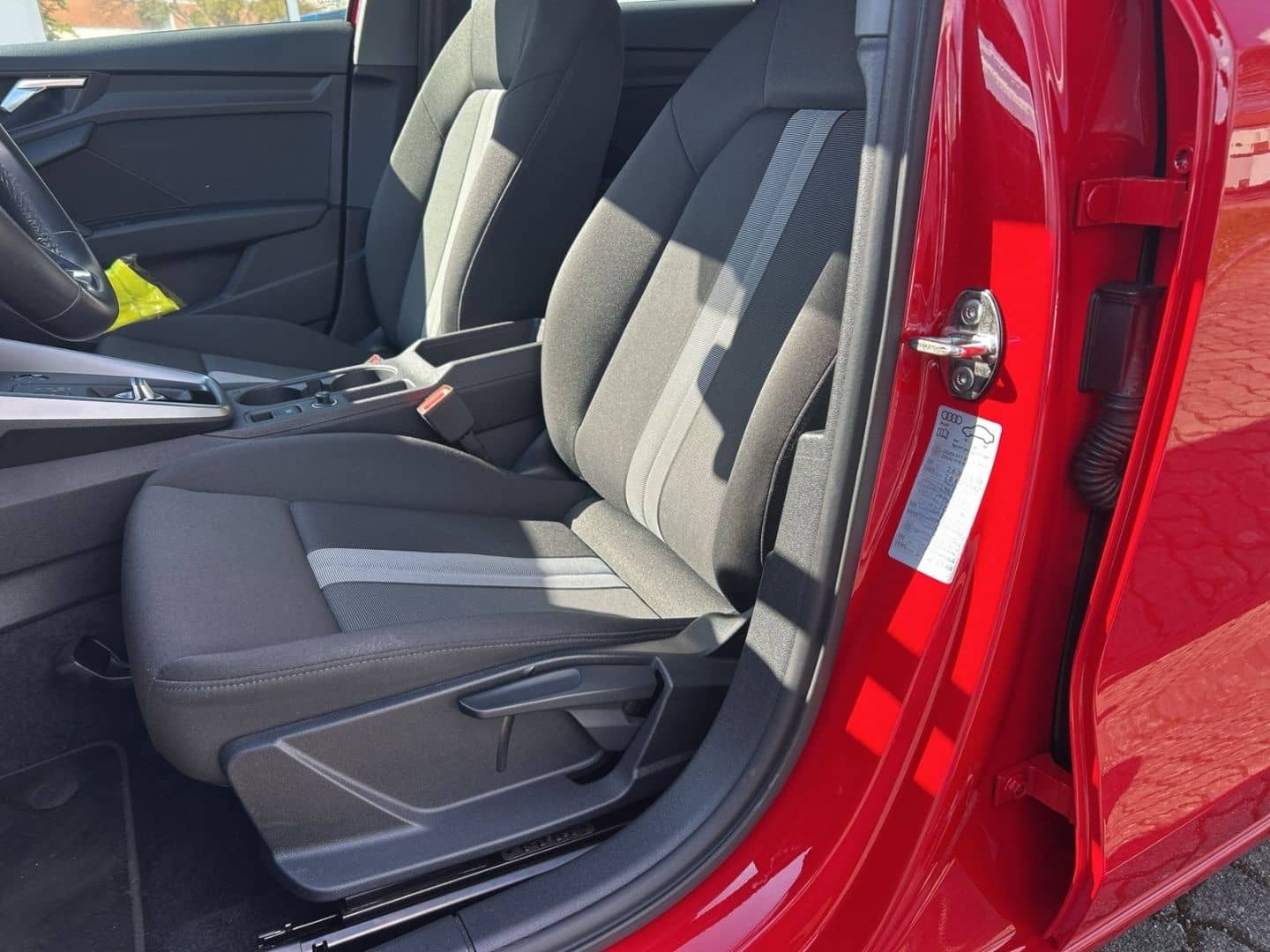 Audi A3 Sportback 40 TFSI e MMI Kam ACC SHz Nav foto 12