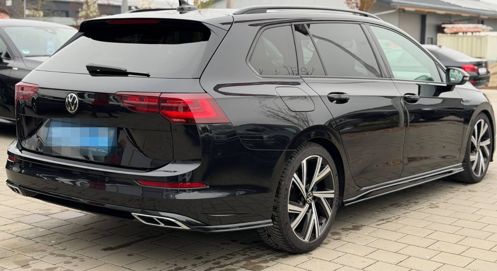 Volkswagen Golf VIII VARIANT R-Line*ACC*AHK*PANO*IQ-LIGHT* foto 9