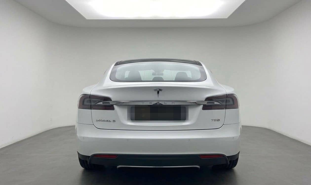 Tesla 85+Batterie NEU+Pano+7Sitzer+FreeCharging foto 4
