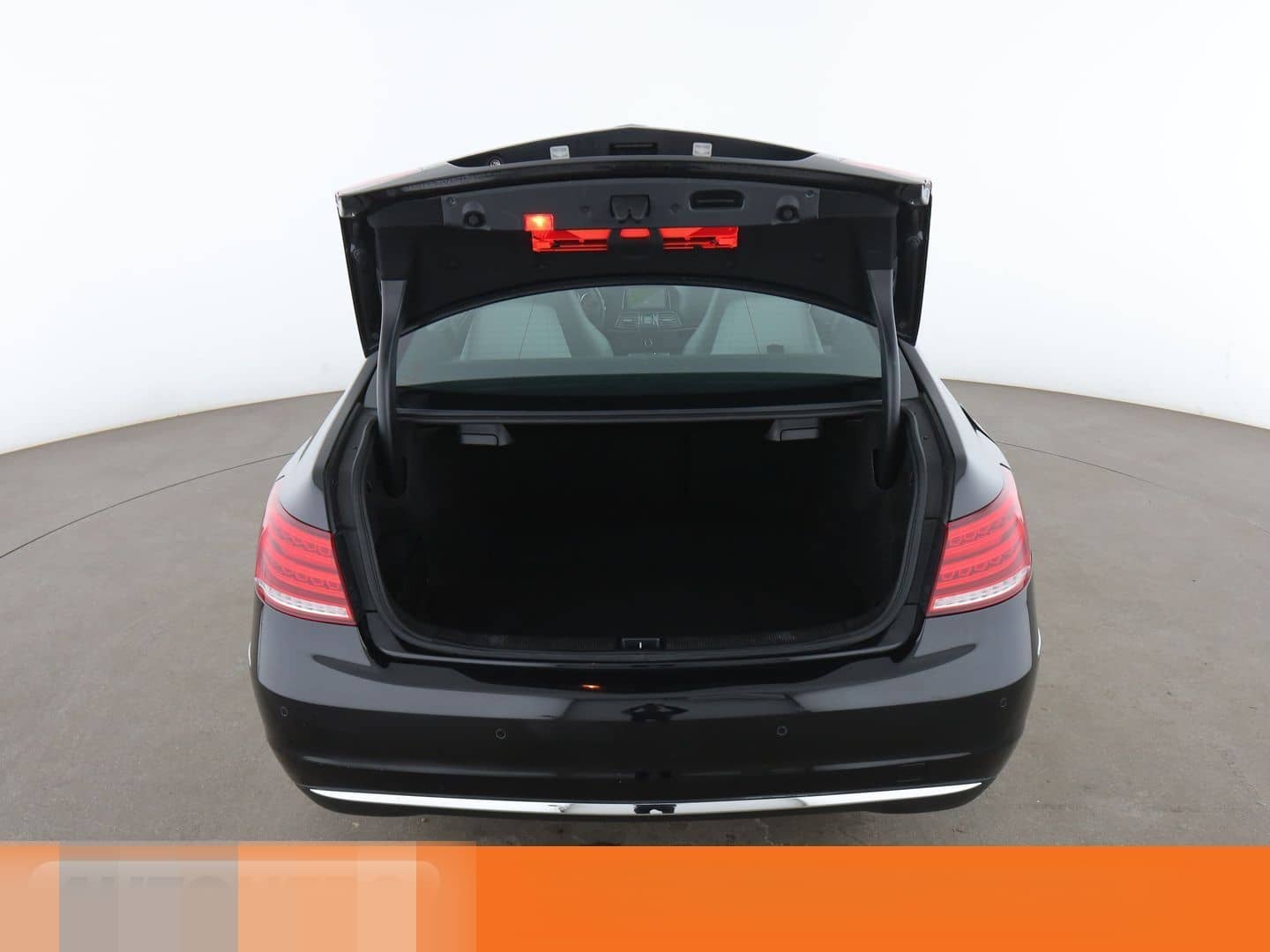 Mercedes-Benz E-Klasse E 250 CGI Aut.*NAVI*TEMPO*PDC*SHZ* foto 17