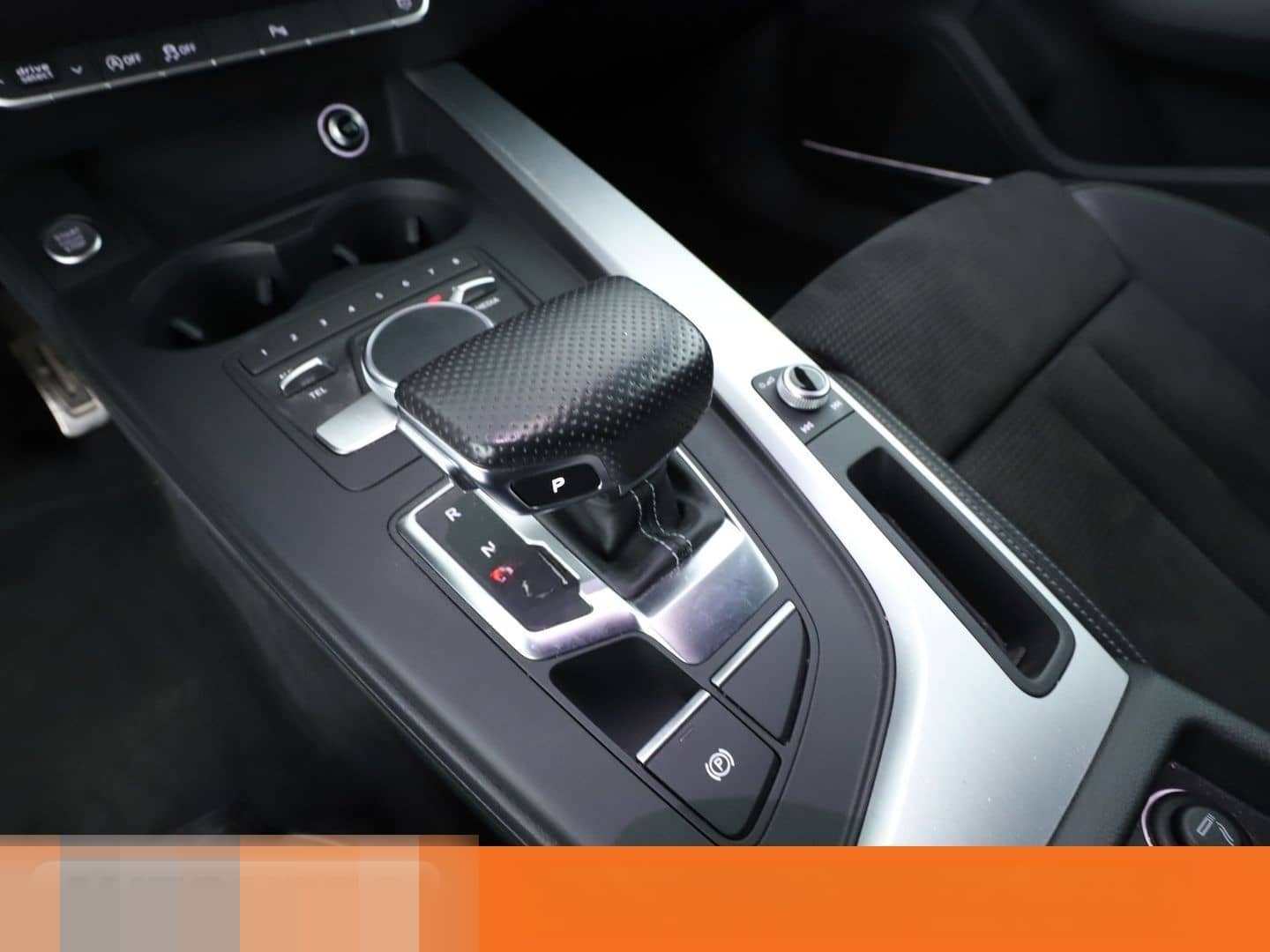 Audi A4 2.0 TFSI Sport ultra Aut.*NAVI*PDC*SHZ*TEMPO* foto 23