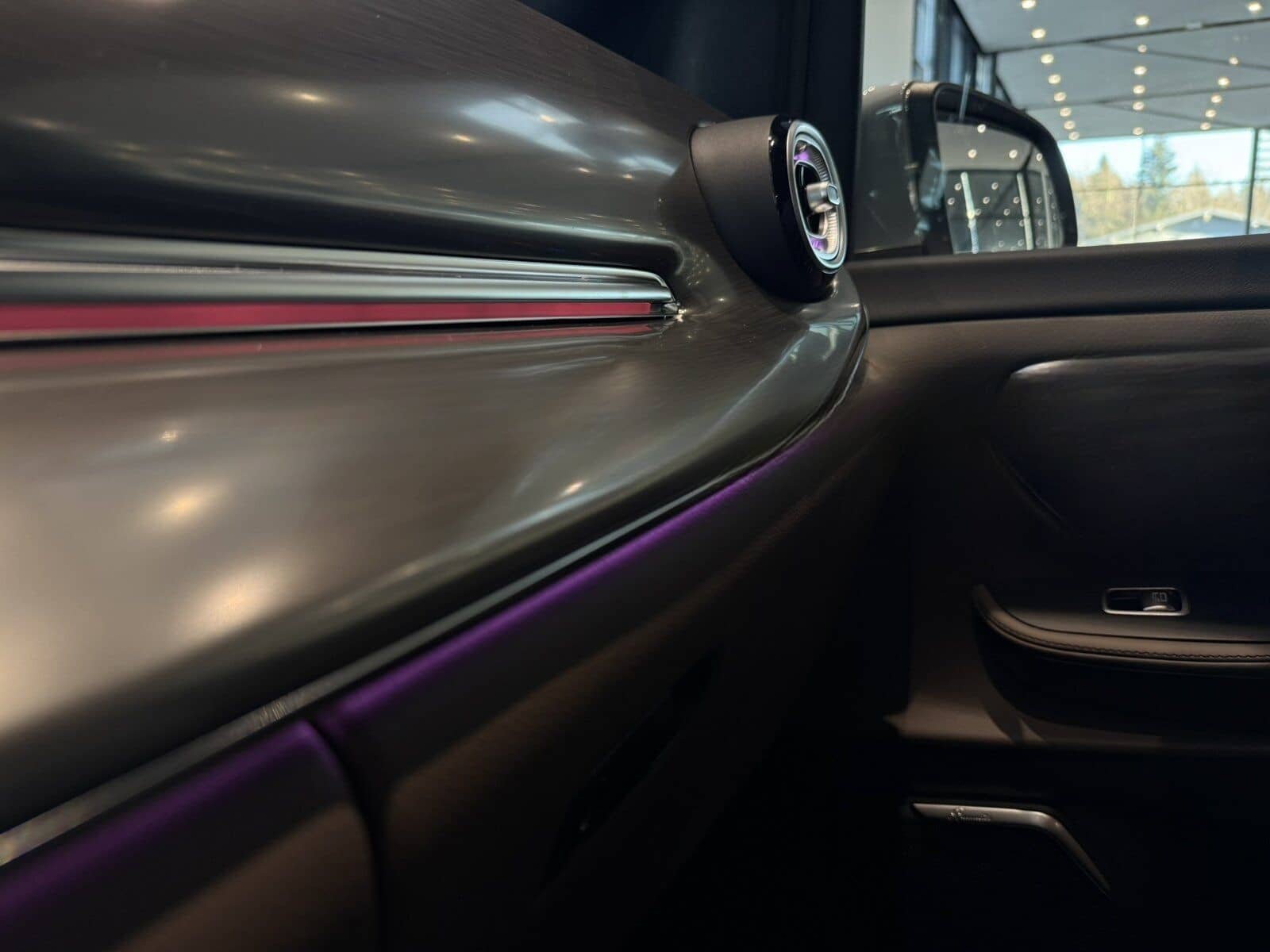 Mercedes-Benz V300 d EXCLUSIVE Lang AMG*AIRMATIC*PANO*STHZ*360 foto 12