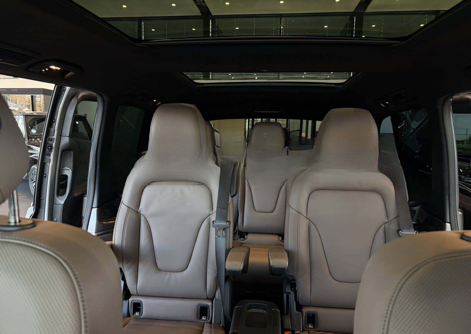 Mercedes-Benz V300 d EXCLUSIVE Lang AMG*AIRMATIC*PANO*STHZ*360 foto 18