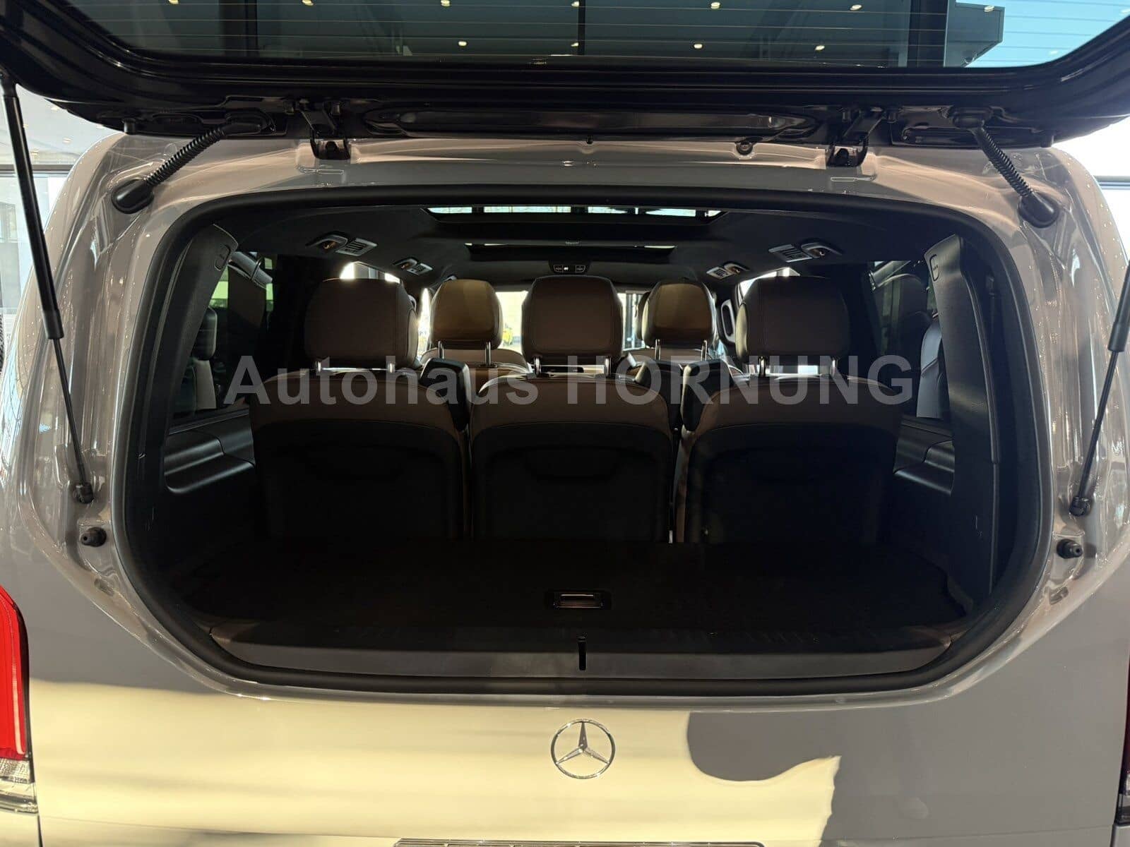 Mercedes-Benz V300 d EXCLUSIVE Lang AMG*AIRMATIC*PANO*STHZ*360 foto 20