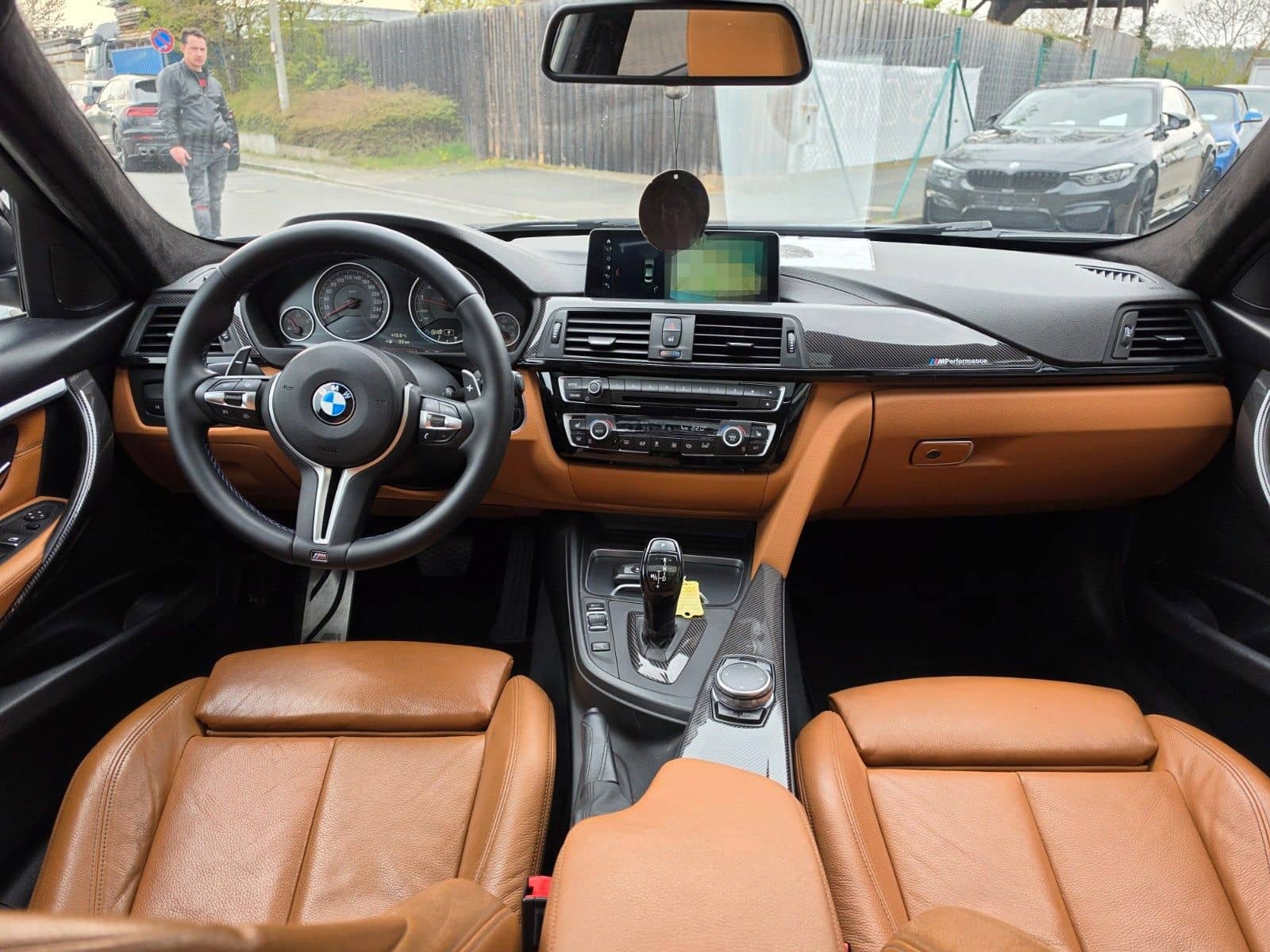 BMW 320i xDrive M Sport*Carbon*LED*Alcantara Dachhim foto 19