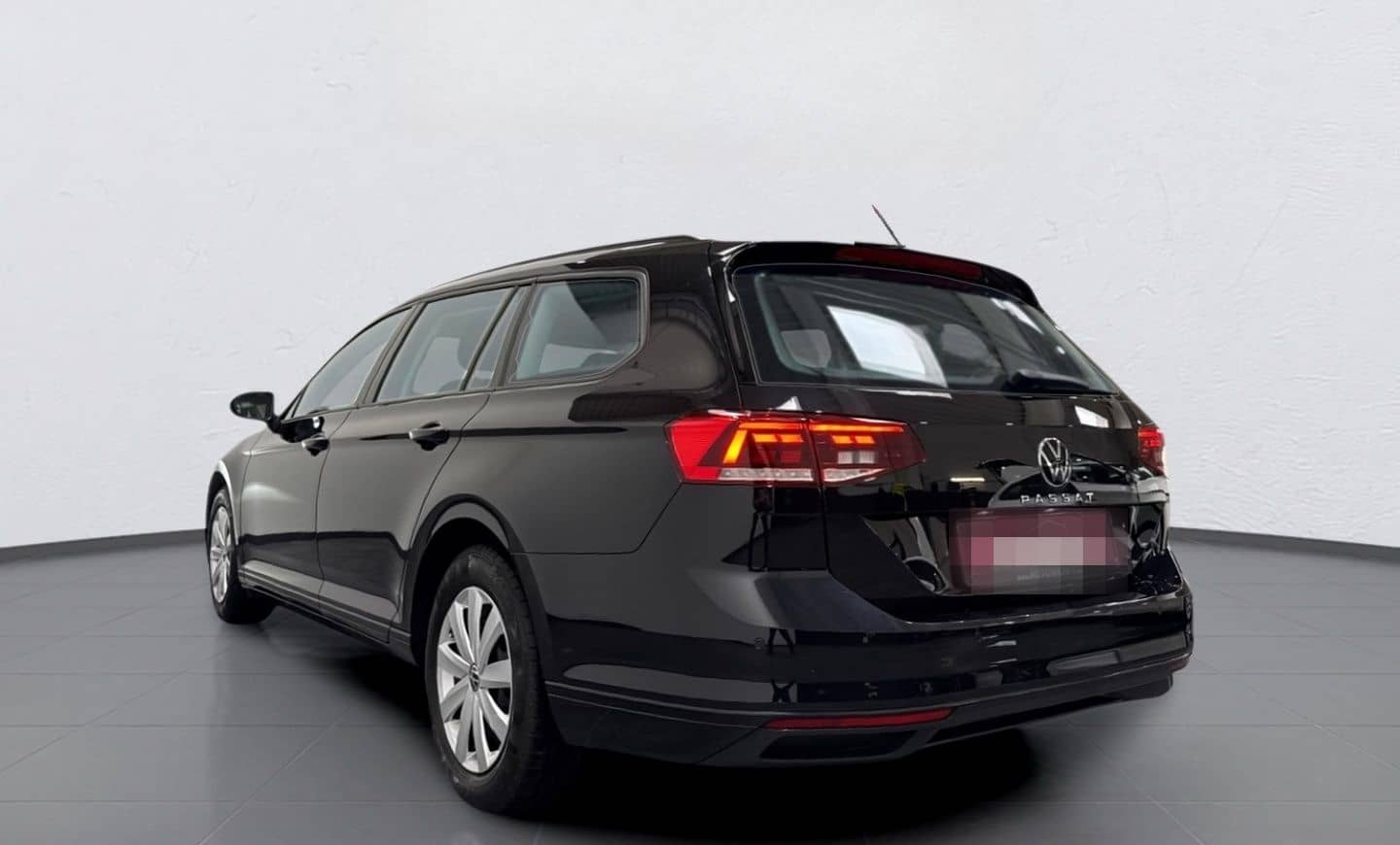 Volkswagen Passat Variant 2.0 TDI DSG NAVIGATION KAMERA SHZ foto 4