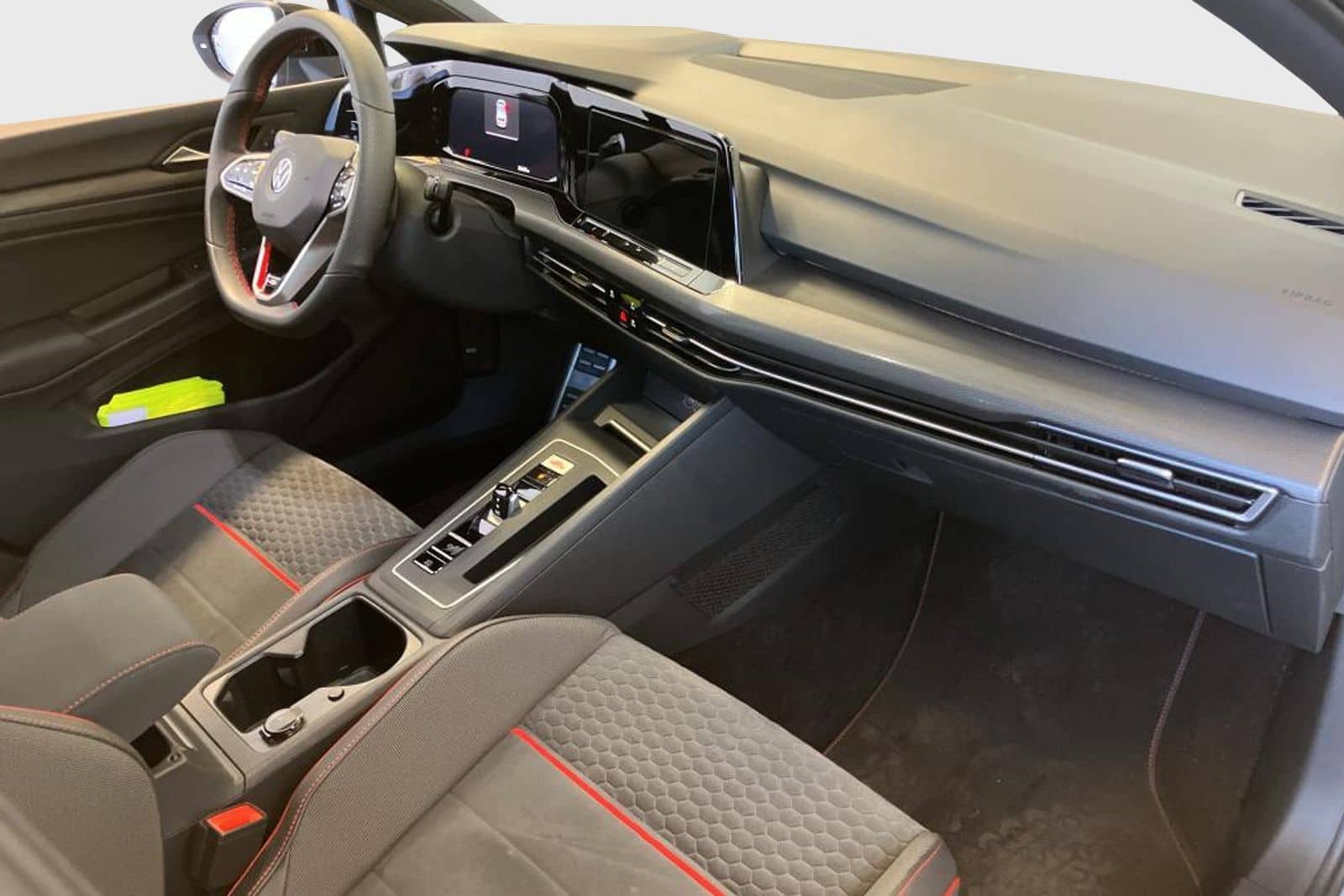 Volkswagen Golf VIII 2.0 TSI GTI Clubsport *DSG*APP*MATRIX* foto 4