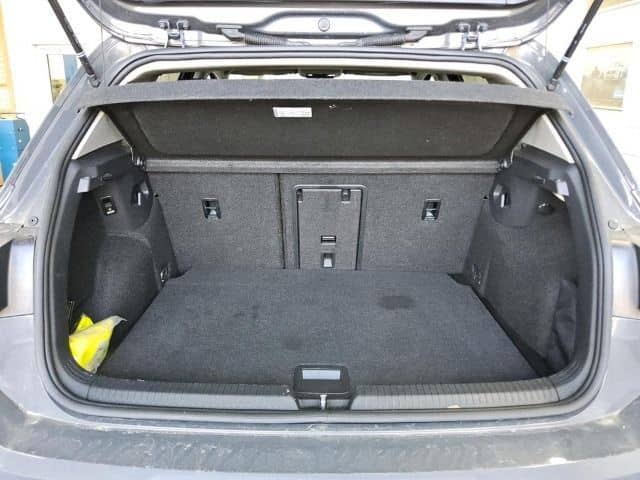 Volkswagen Golf VIII 1.5 TSI Active *AHK*LED*Navi*Kamera* foto 9