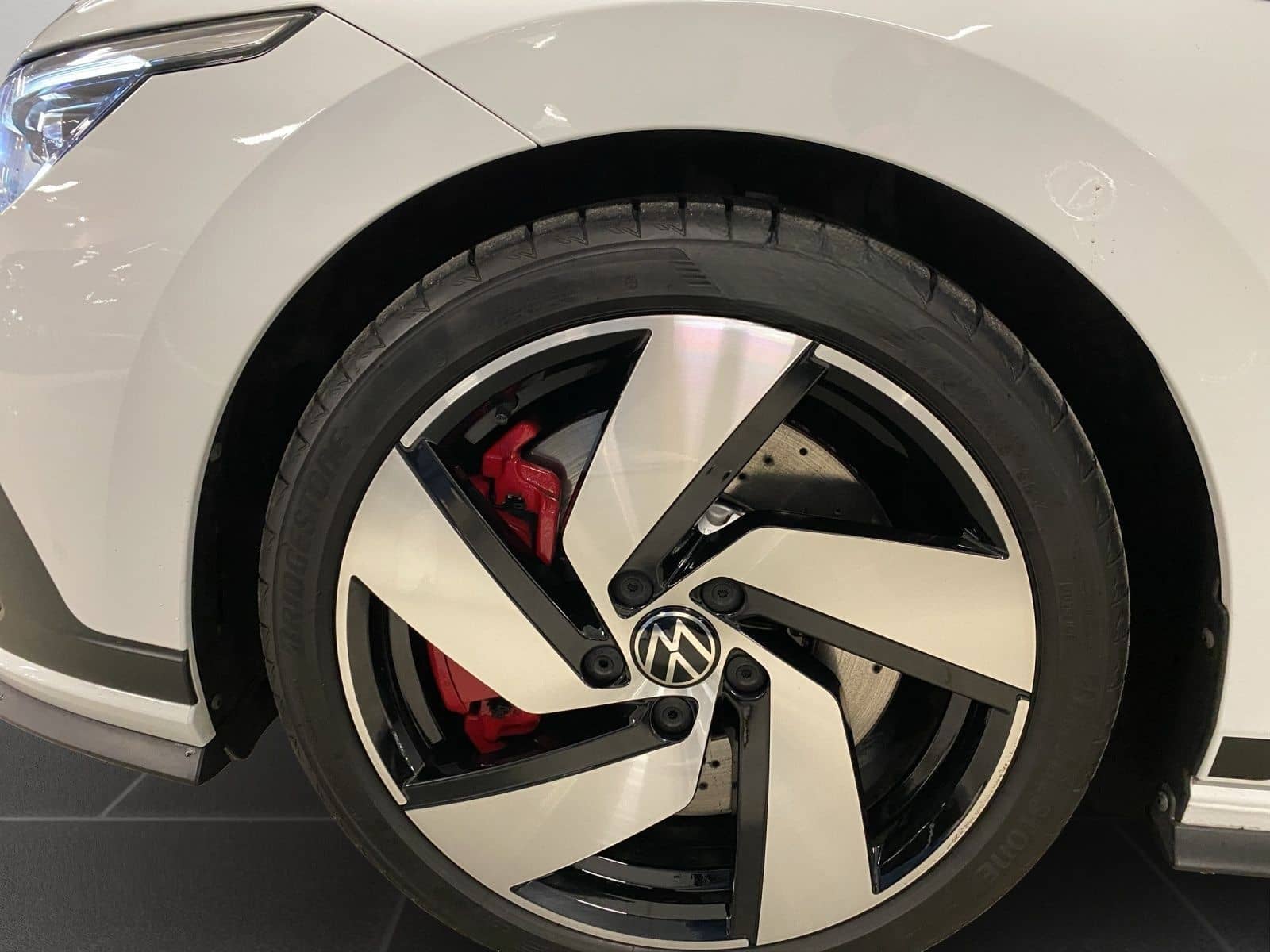 Volkswagen Golf VIII GTI Clubsport 2.0 TSI DSG, Navi, Sitzh foto 8