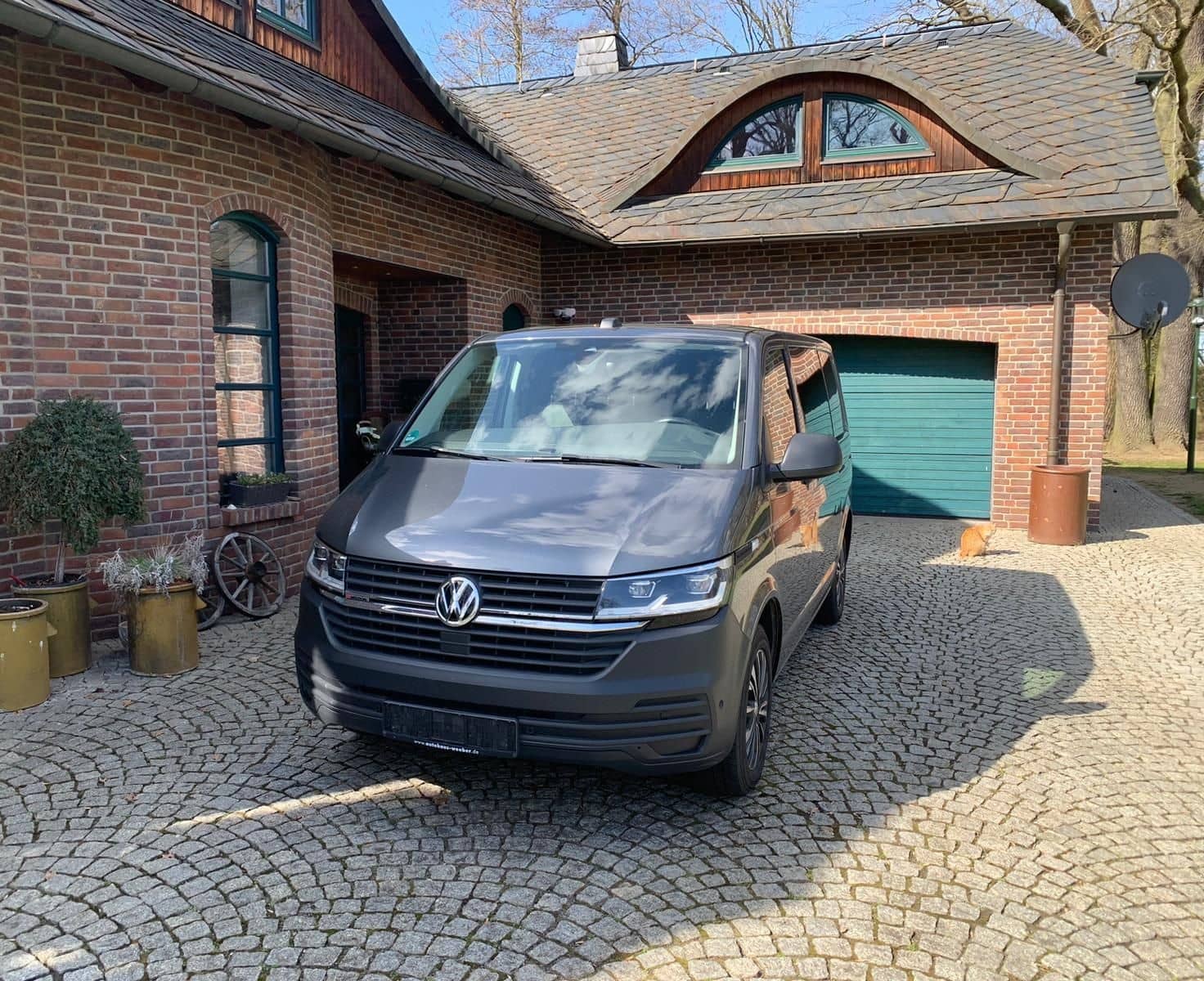 Volkswagen T6.1 Transporter 4 MOTION/LED/NAVI/ACC/DSG/AHK foto 3