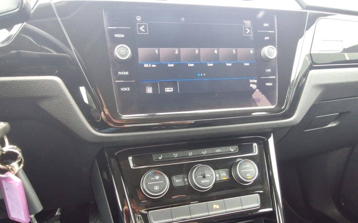 Volkswagen Touran 1.4 TSI Highline LED Navi AHK Klimaautoma foto 11