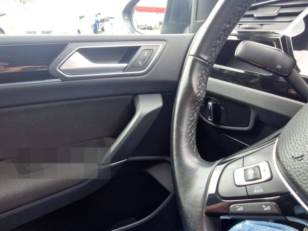 Volkswagen Touran 1.4 TSI Highline LED Navi AHK Klimaautoma foto 13