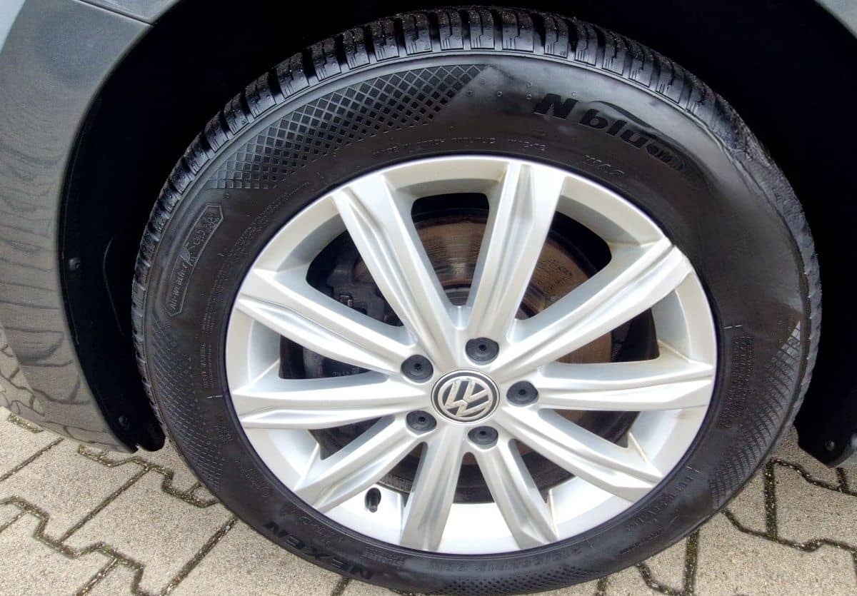 Volkswagen Touran 1.4 TSI Highline LED Navi AHK Klimaautoma foto 14