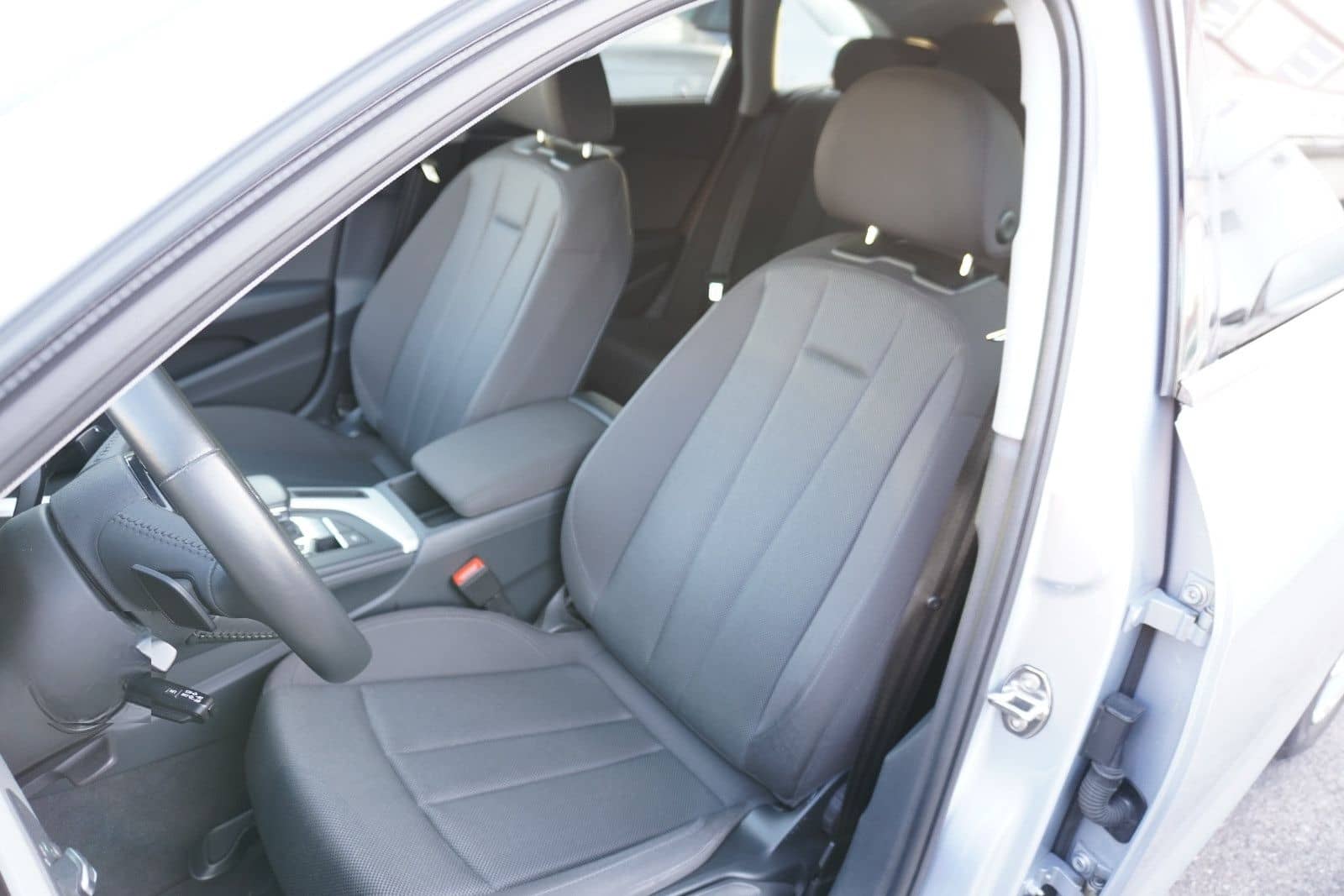 Audi A4 Avant 35 TDI *Automatik*Navi* foto 16