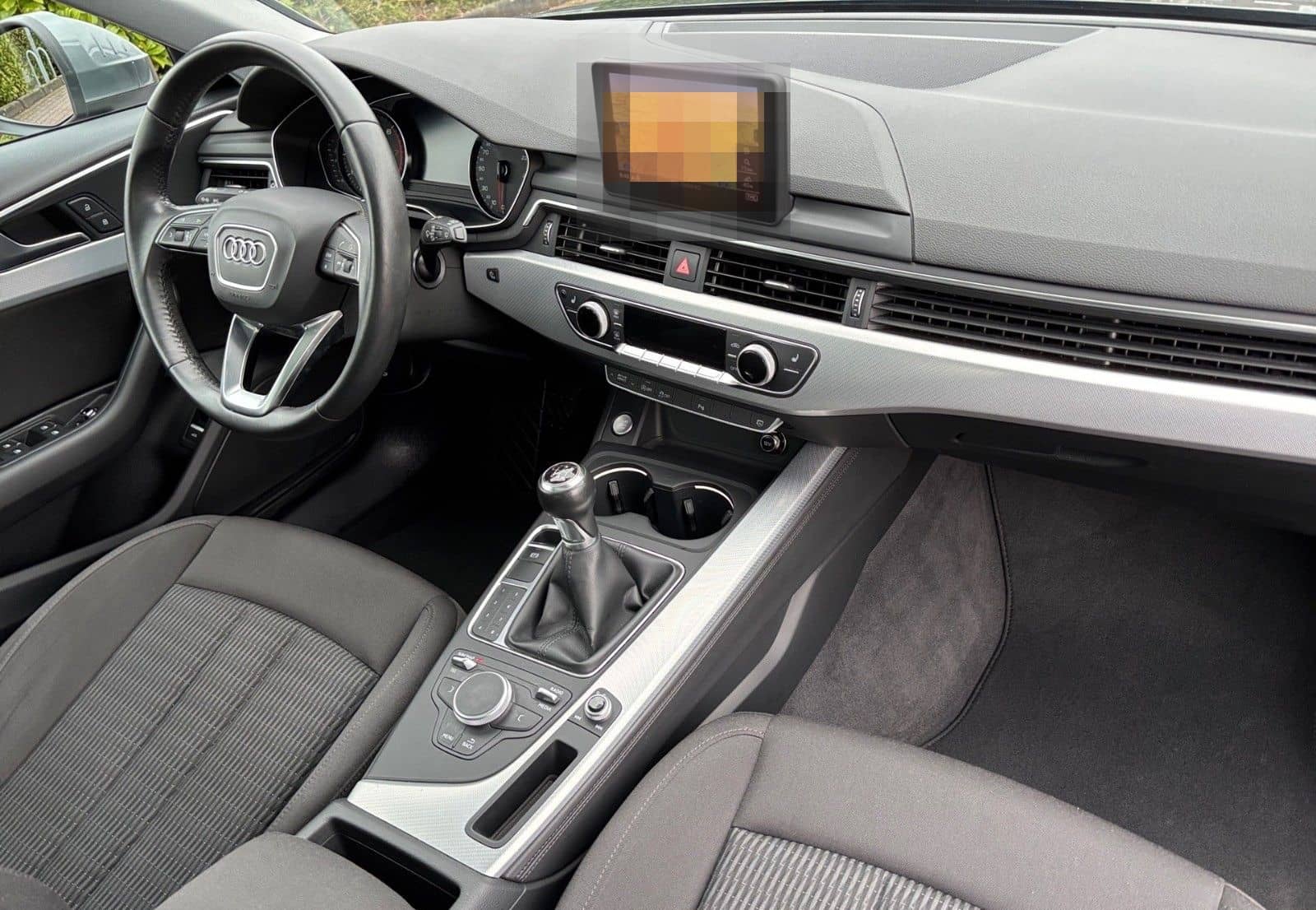 Audi A4 Avant 40 TFSI design/Navi/Xenon/FSE/Kamera foto 12