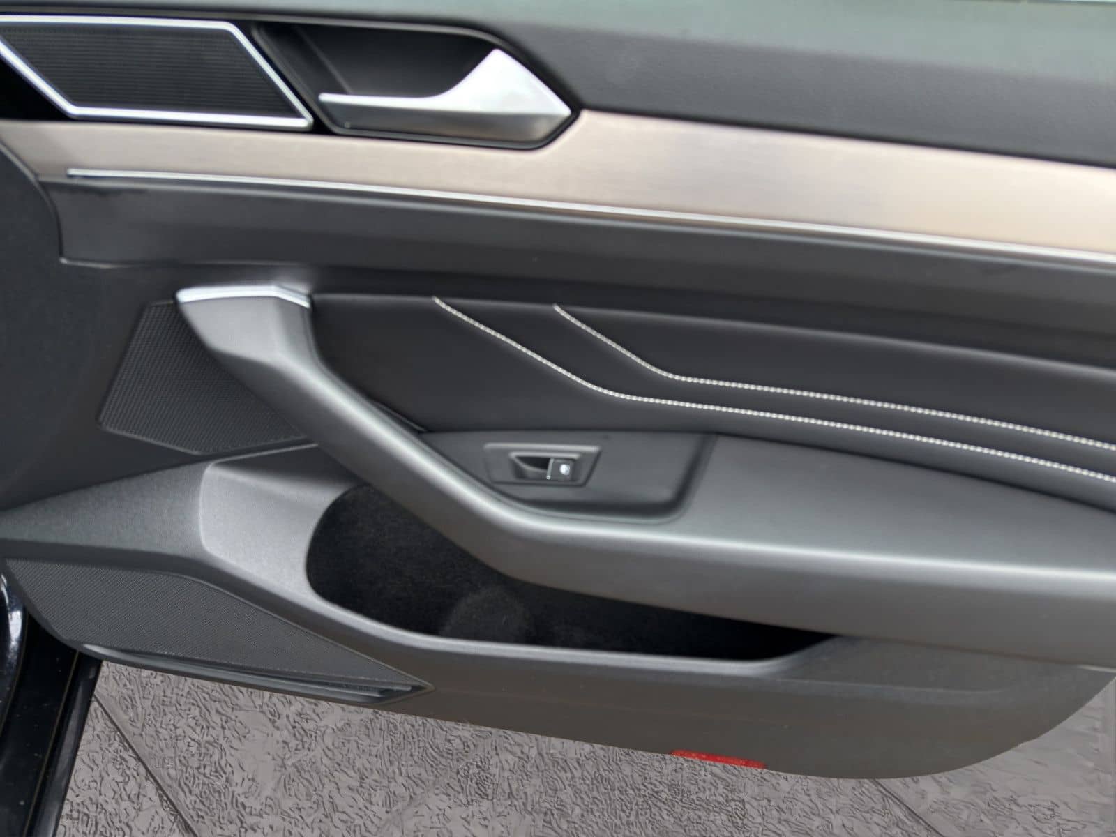 Volkswagen Passat Variant 2.0 TDI Elegance foto 16