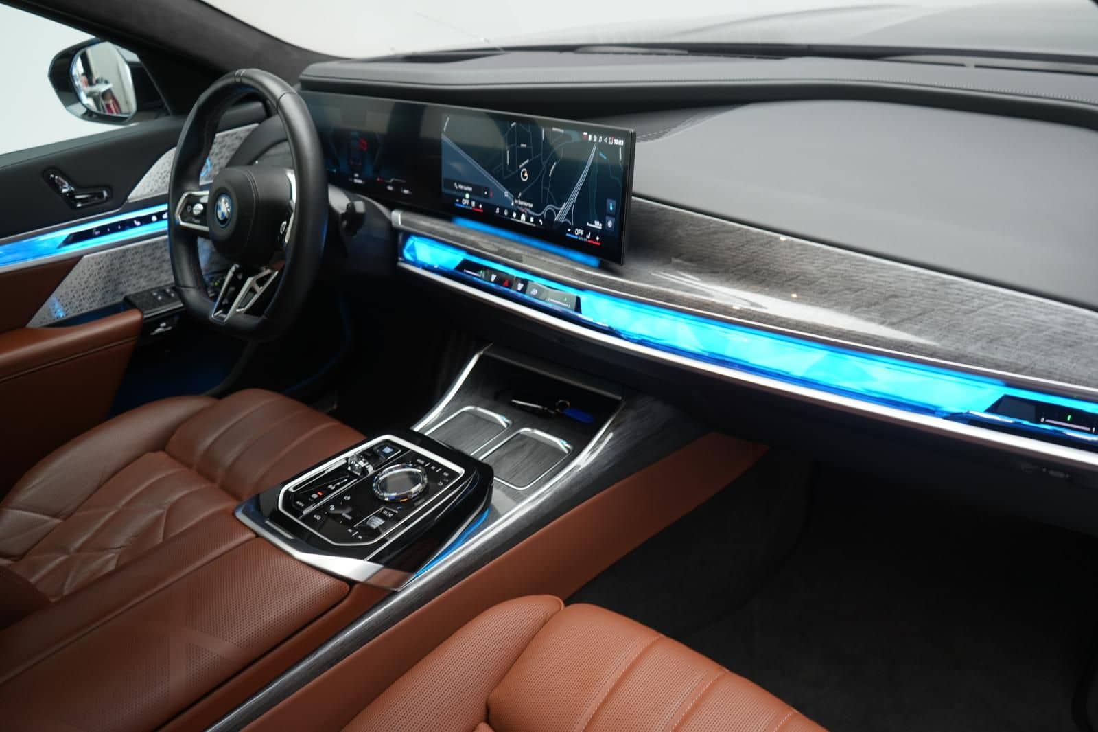 BMW i7 M70 xDrive TheatreScreen/SkyLounge/HUD/B&W/Li foto 7