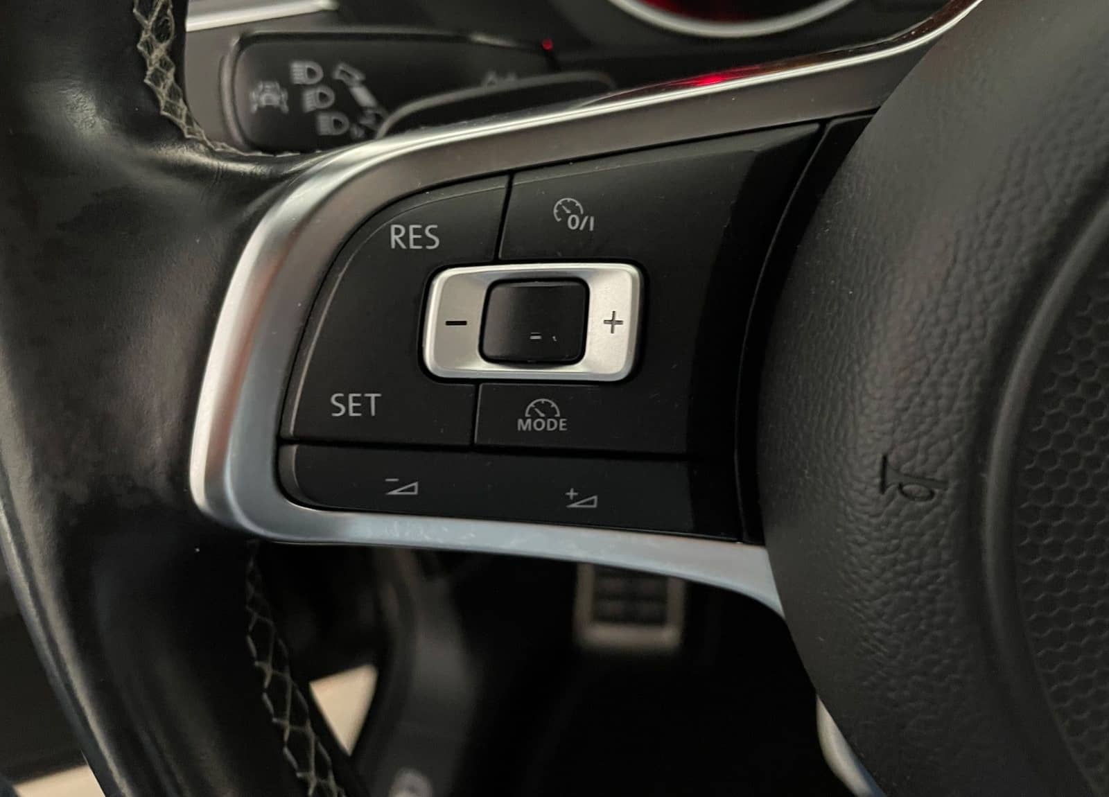 Volkswagen Tiguan Highline BMT/Start-Stopp 4Motion foto 22