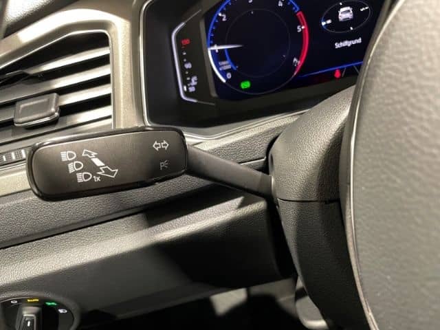 Volkswagen T-Roc 2.0 TDI DSG Style EU6d LED ACC Navi PDC foto 20