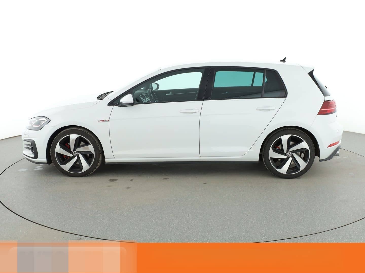 Volkswagen Golf VII 2.0 TSI GTI BMT Aut.*NAVI*LED*ACC*CAM* foto 3