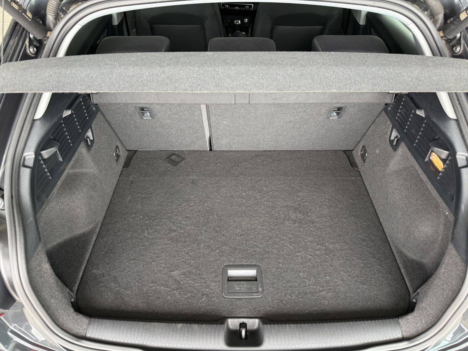 Audi Q2*30TFSI*Navi*Kamera*Sitzh*Alu*Tempo* foto 14