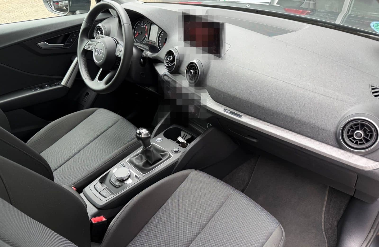 Audi Q2*30TFSI*Navi*Kamera*Sitzh*Alu*Tempo* foto 4