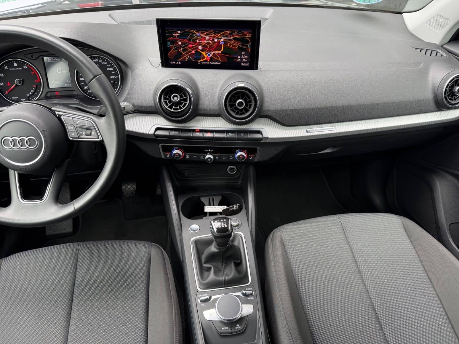 Audi Q2*30TFSI*Navi*Kamera*Sitzh*Alu*Tempo* foto 7